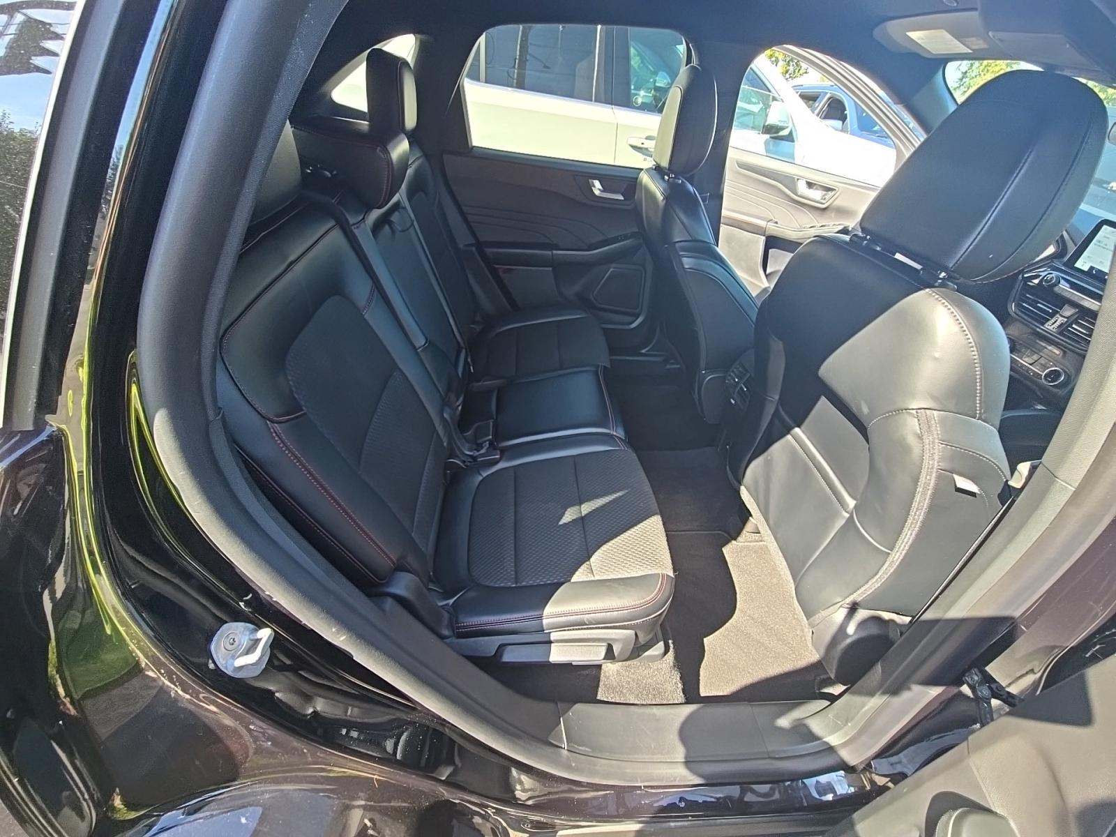 2025 Ford Escape ST-Line Select AWD