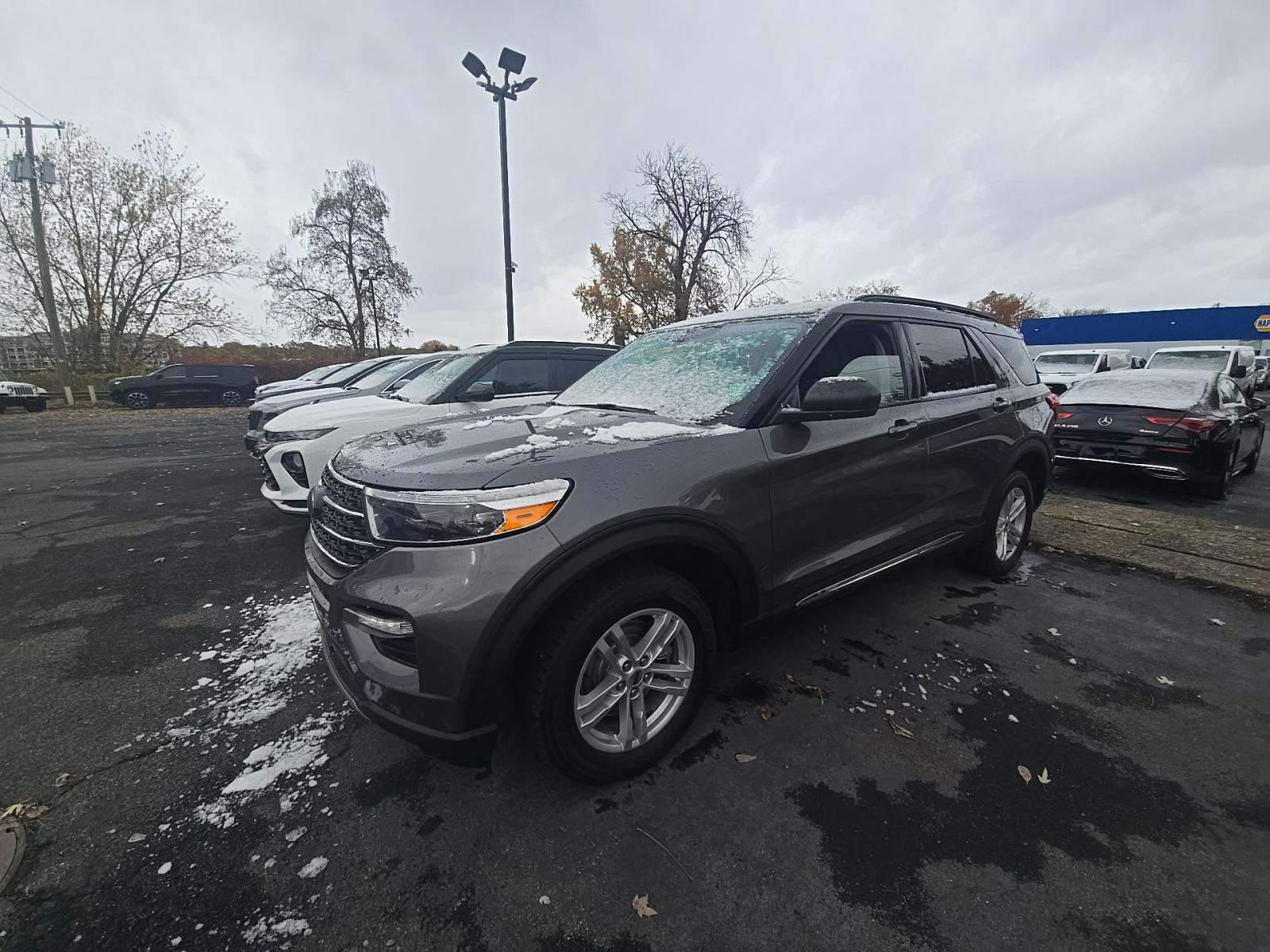 2022 Ford Explorer XLT AWD