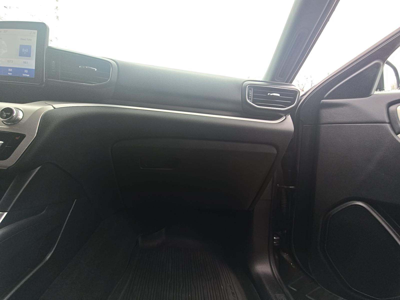 2022 Ford Explorer XLT AWD