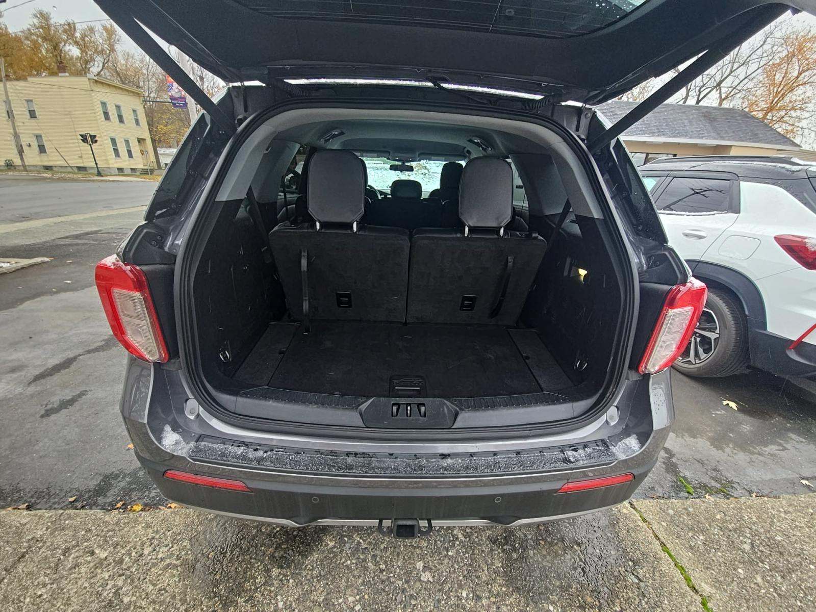 2022 Ford Explorer XLT AWD