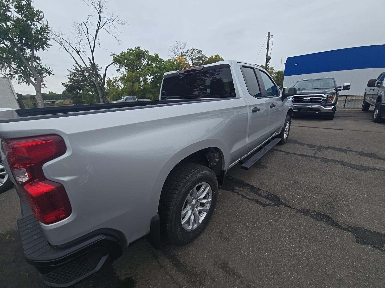 2022 Chevrolet Silverado 1500 Work Truck AWD