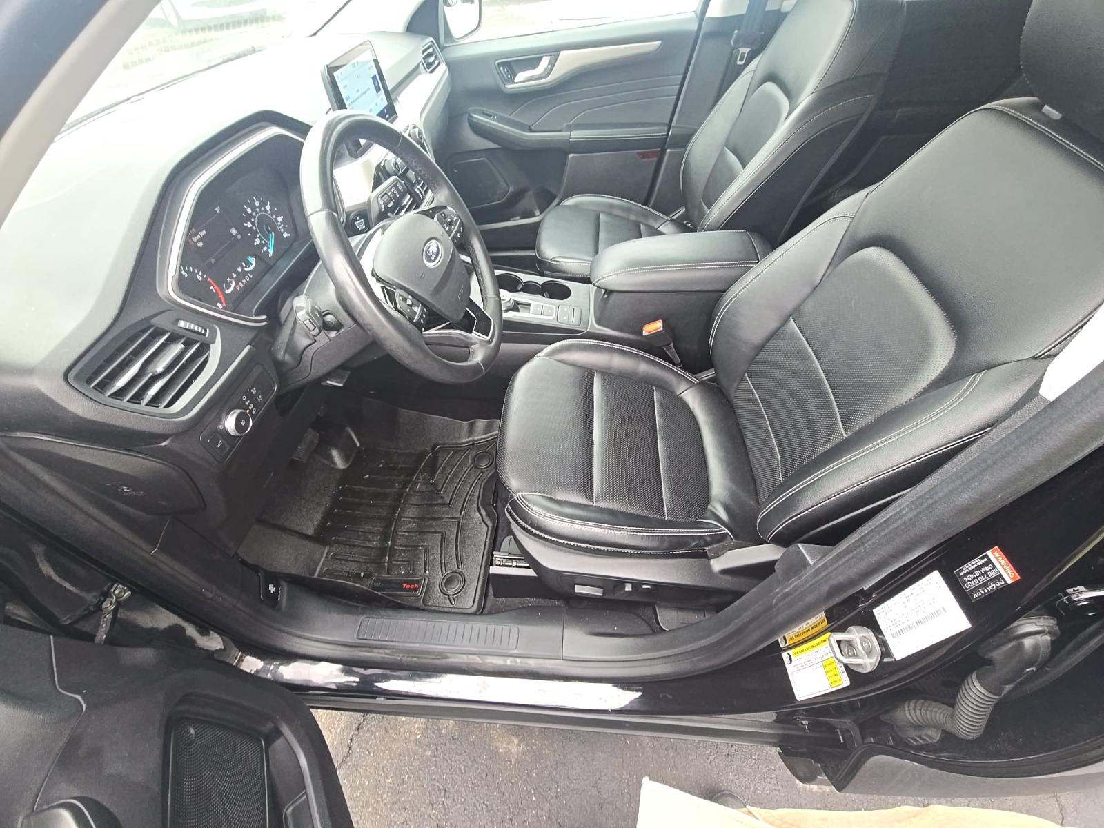 2022 Ford Escape SEL AWD