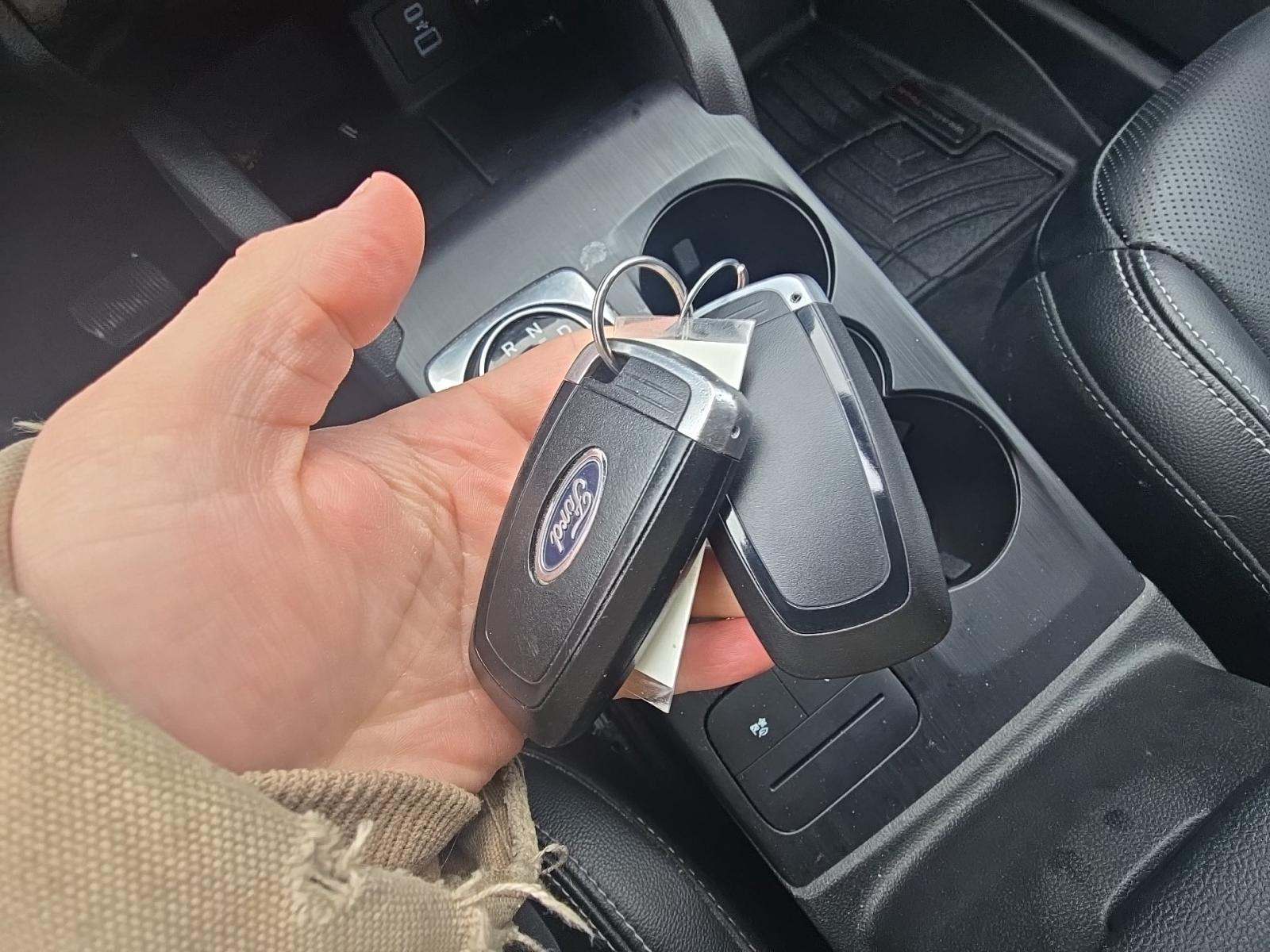 2022 Ford Escape SEL AWD