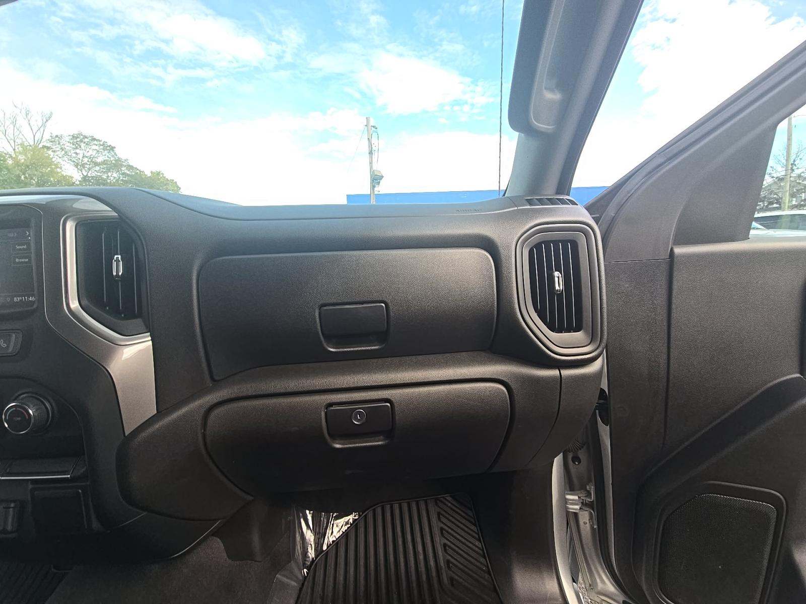 2021 Chevrolet Silverado 1500 Custom AWD