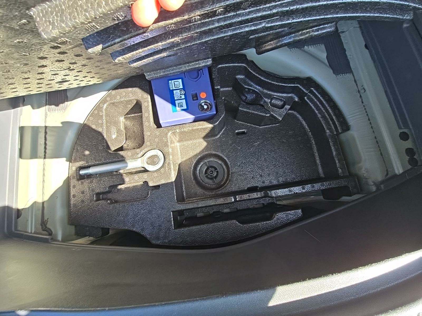 2020 Chevrolet Bolt EV LT FWD