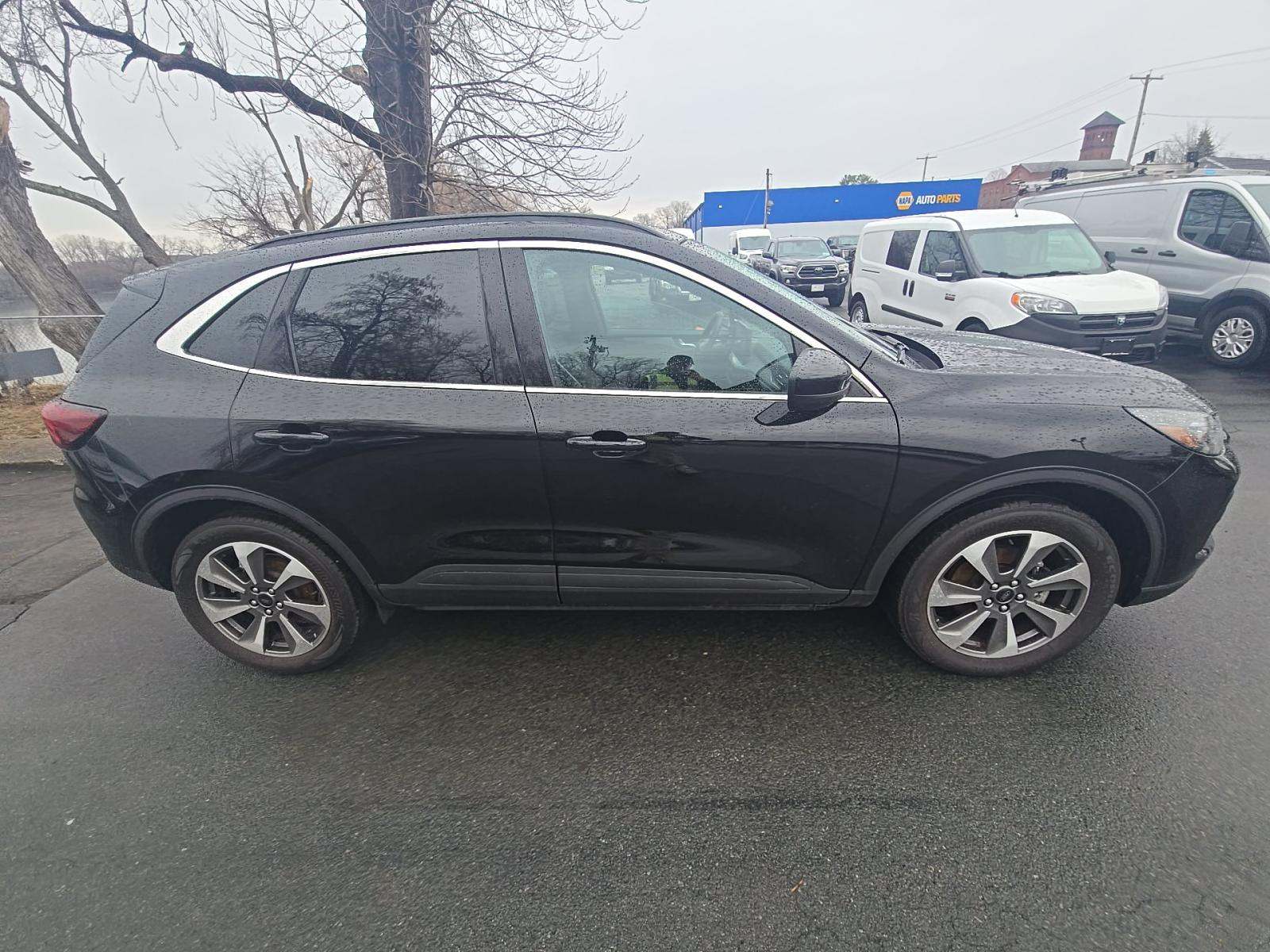 2025 Ford Escape Platinum AWD