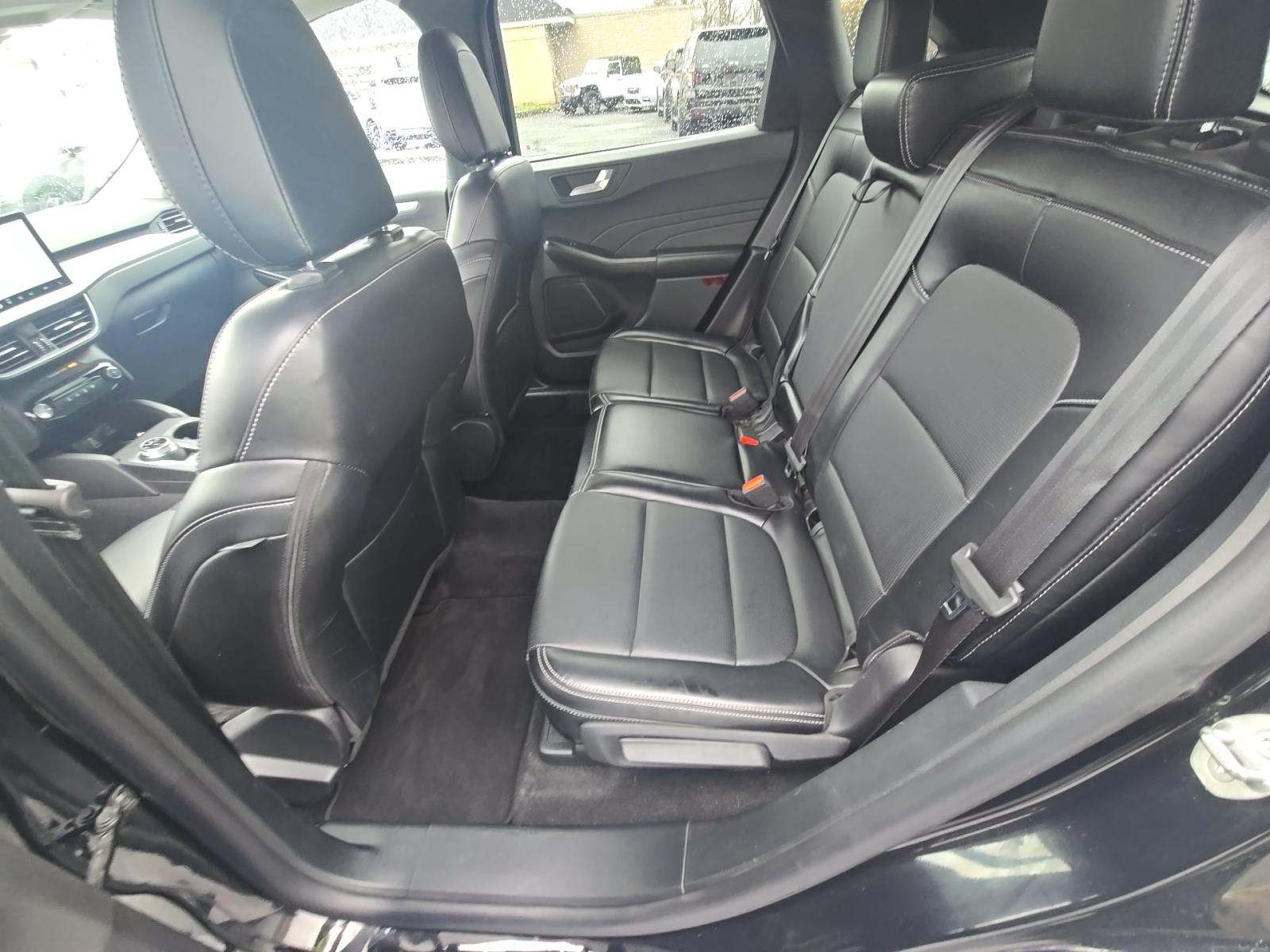 2025 Ford Escape Platinum AWD