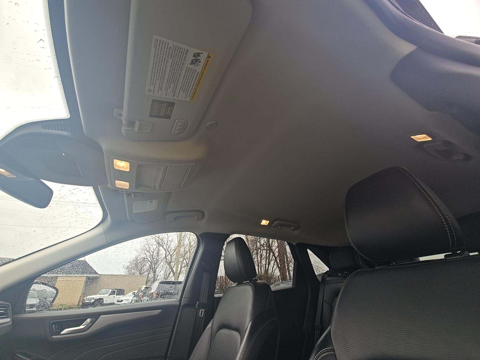 2025 Ford Escape Platinum AWD