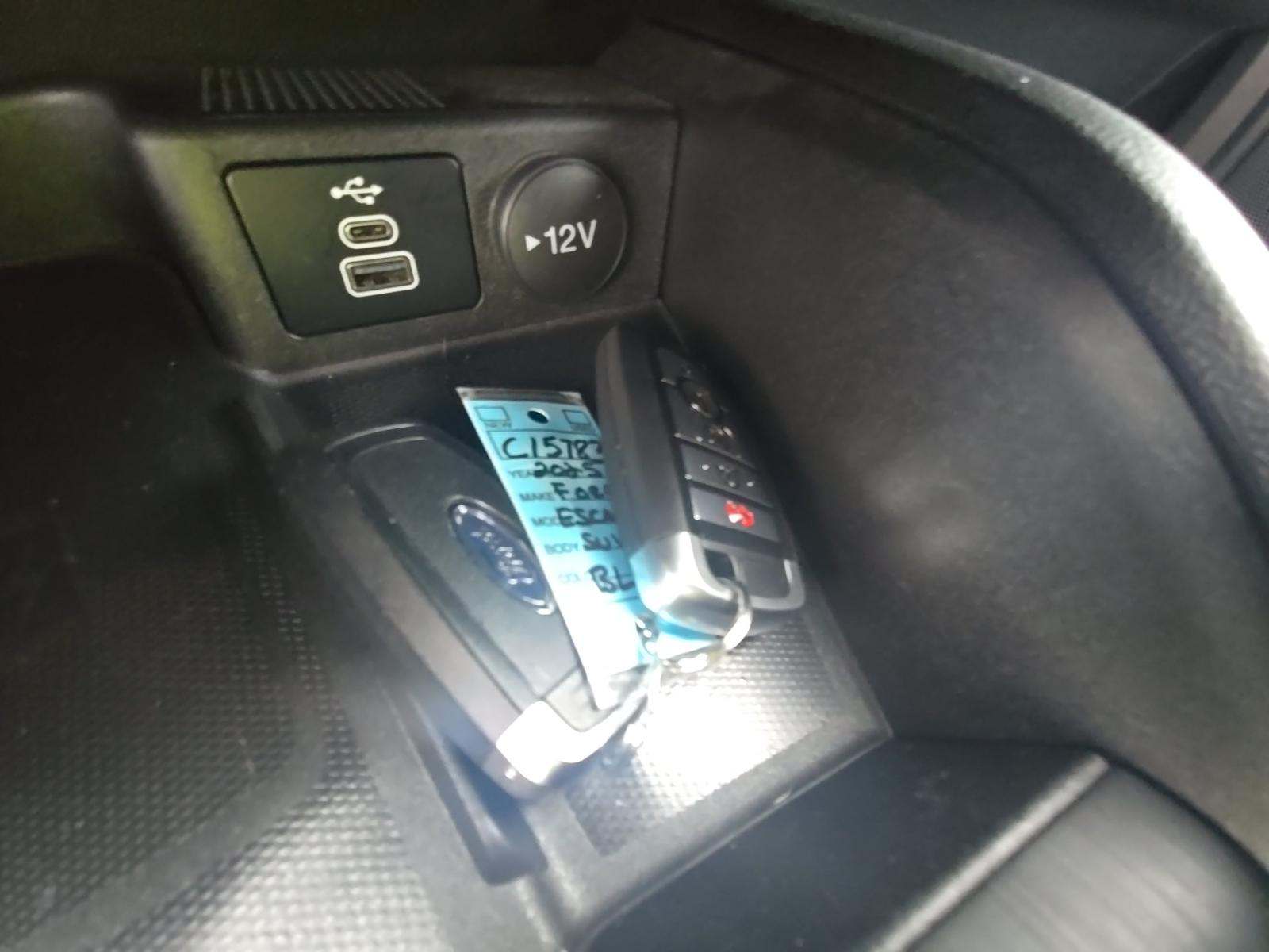 2025 Ford Escape Platinum AWD