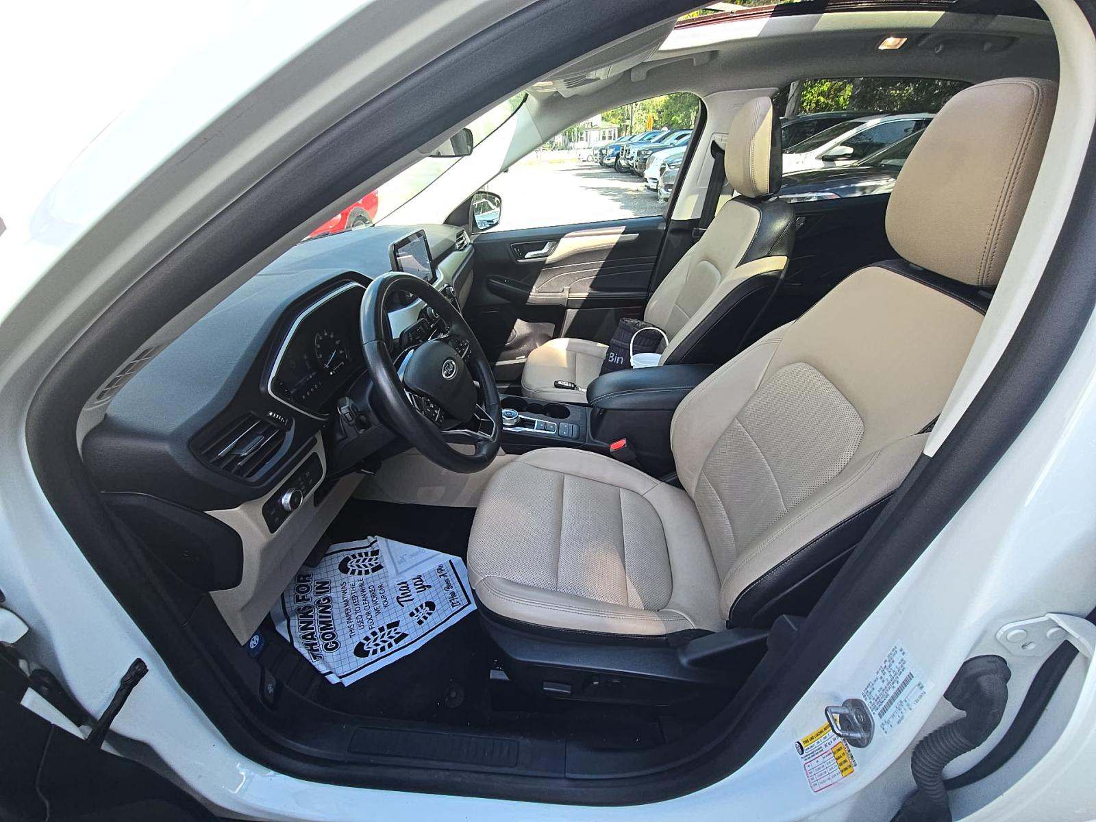 2022 Ford Escape Plug-In Hybrid SEL FWD