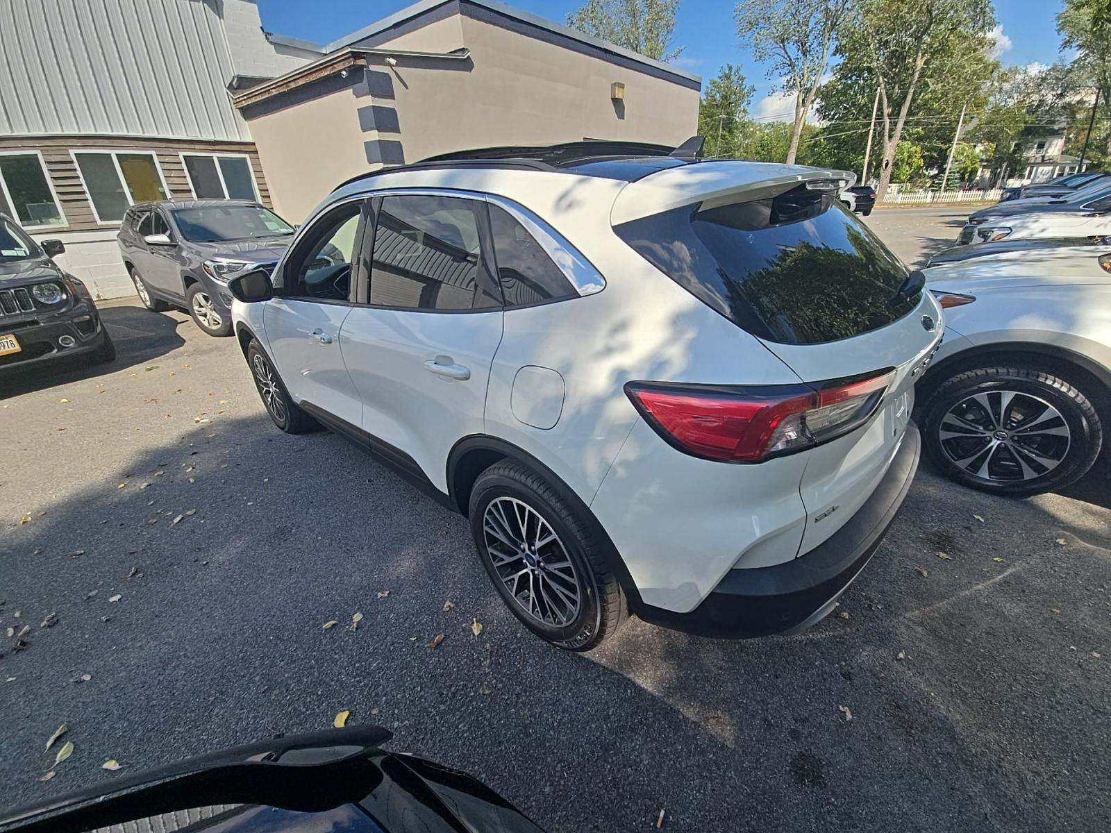 2022 Ford Escape Plug-In Hybrid SEL FWD