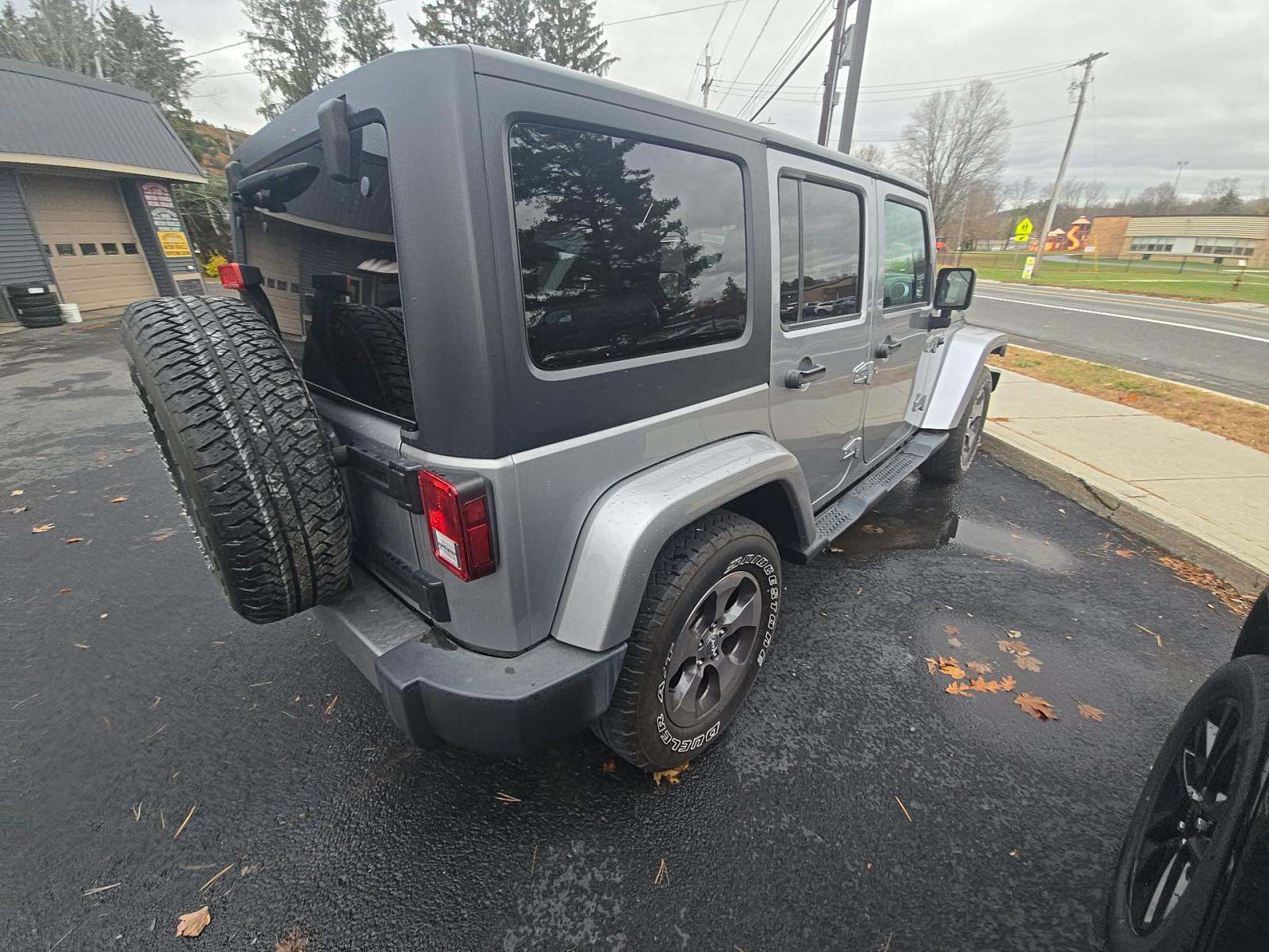 2018 Jeep Wrangler Unlimited Sahara AWD