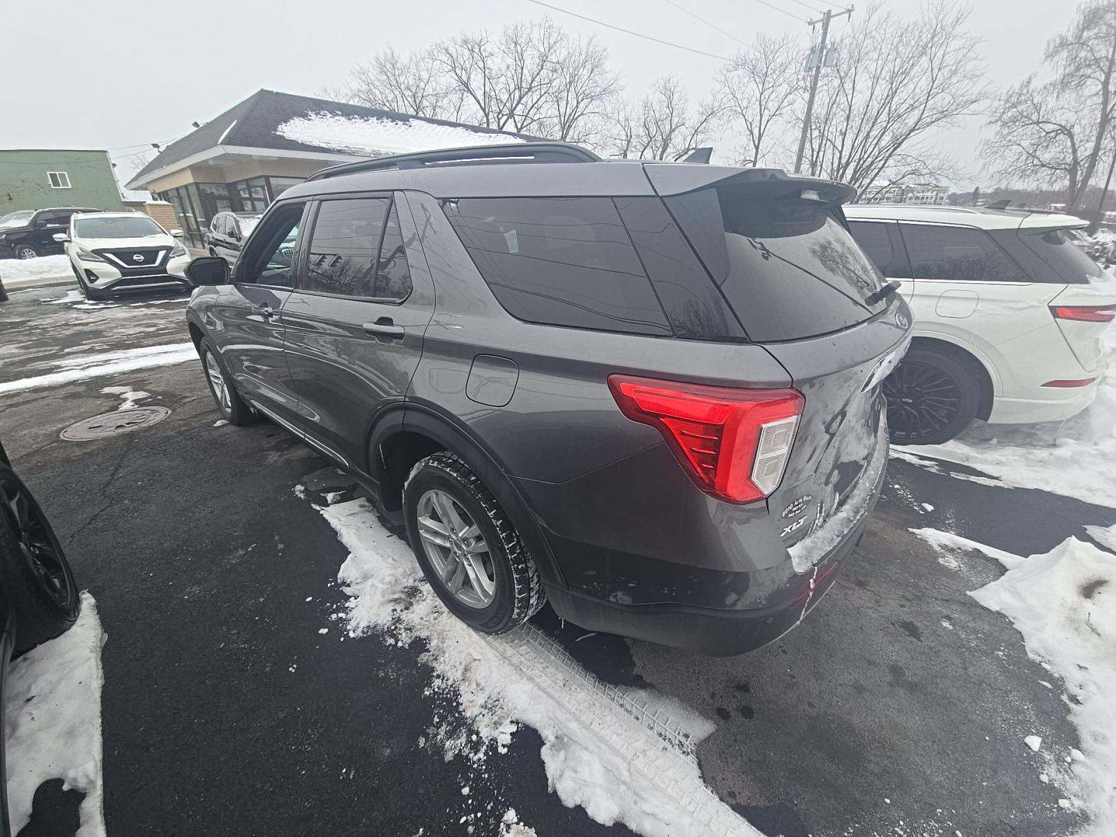 FORD EXPLORER - 2