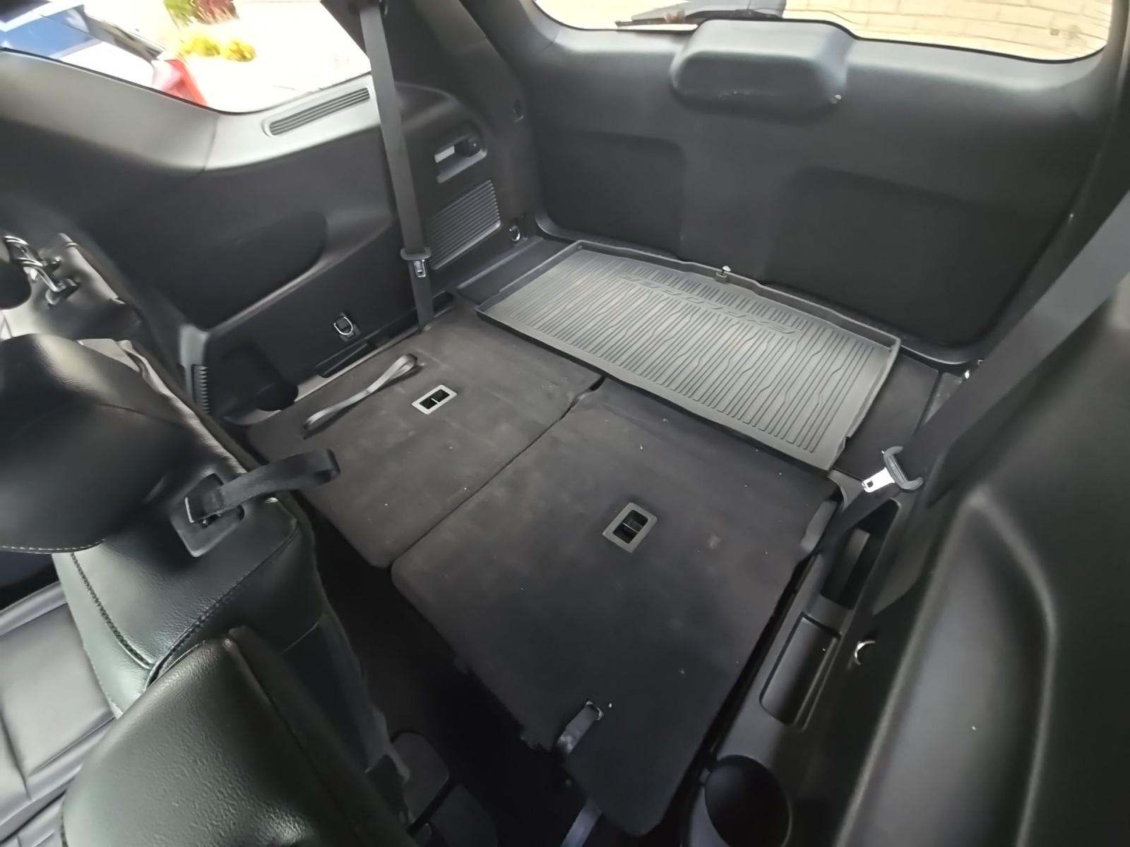 2020 Ford Explorer XLT AWD