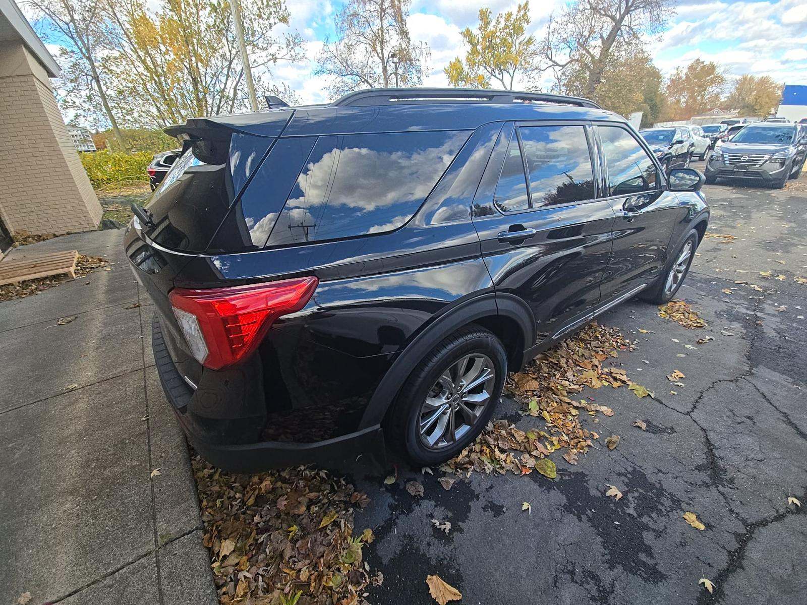 2020 Ford Explorer XLT AWD