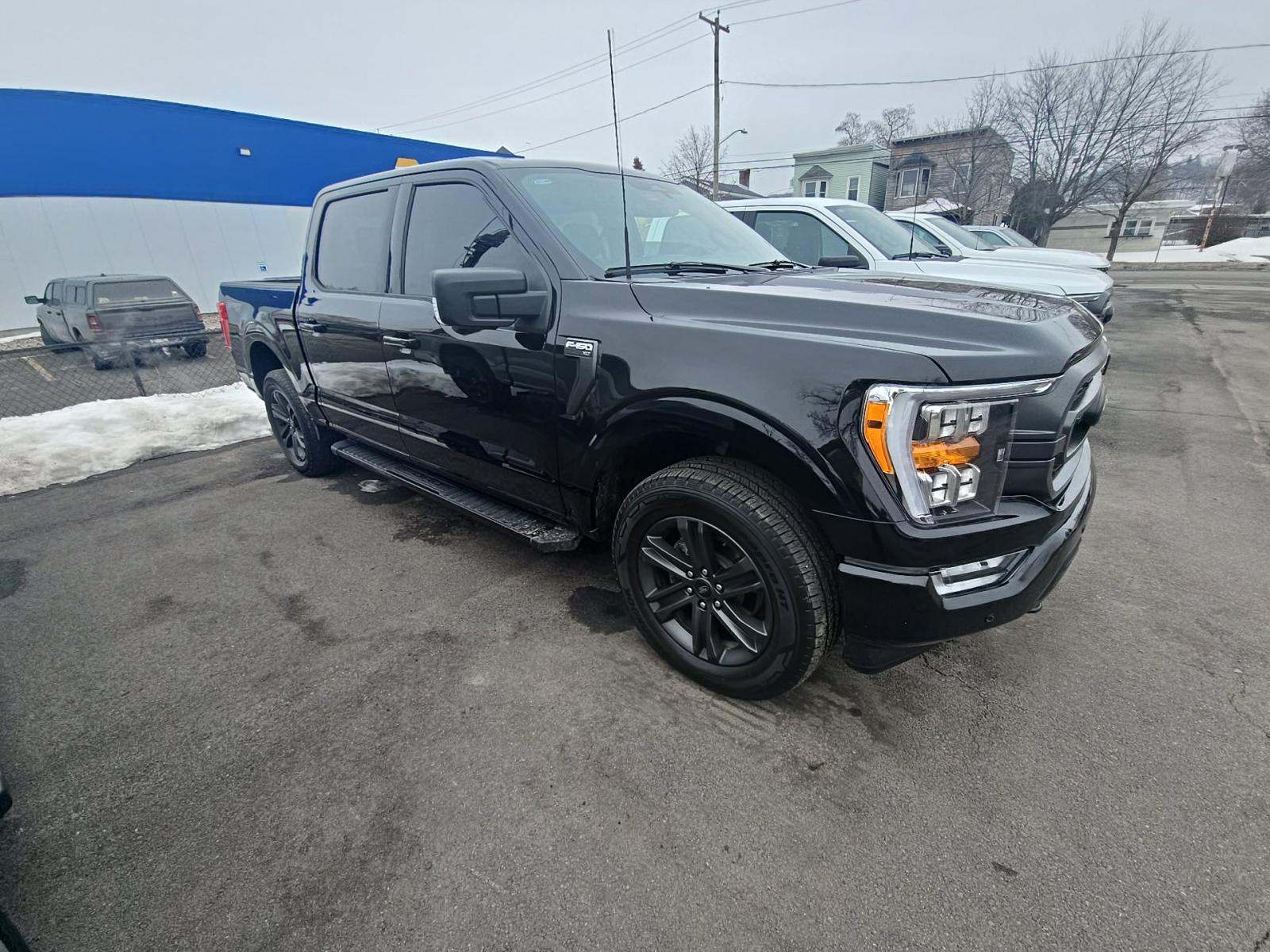 2023 Ford F-150 XLT AWD