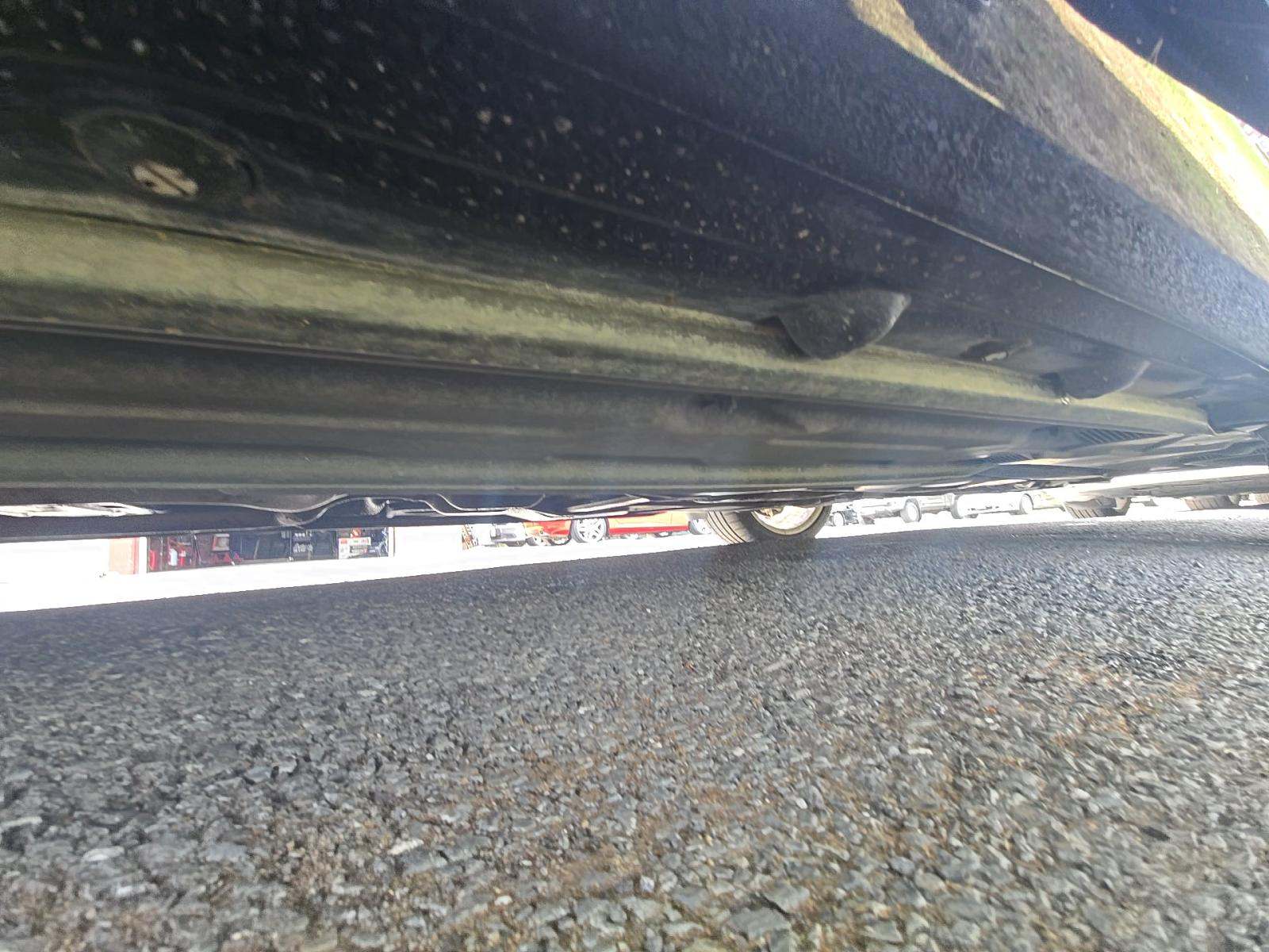 MERCEDES-BENZ E-CLASS - 7