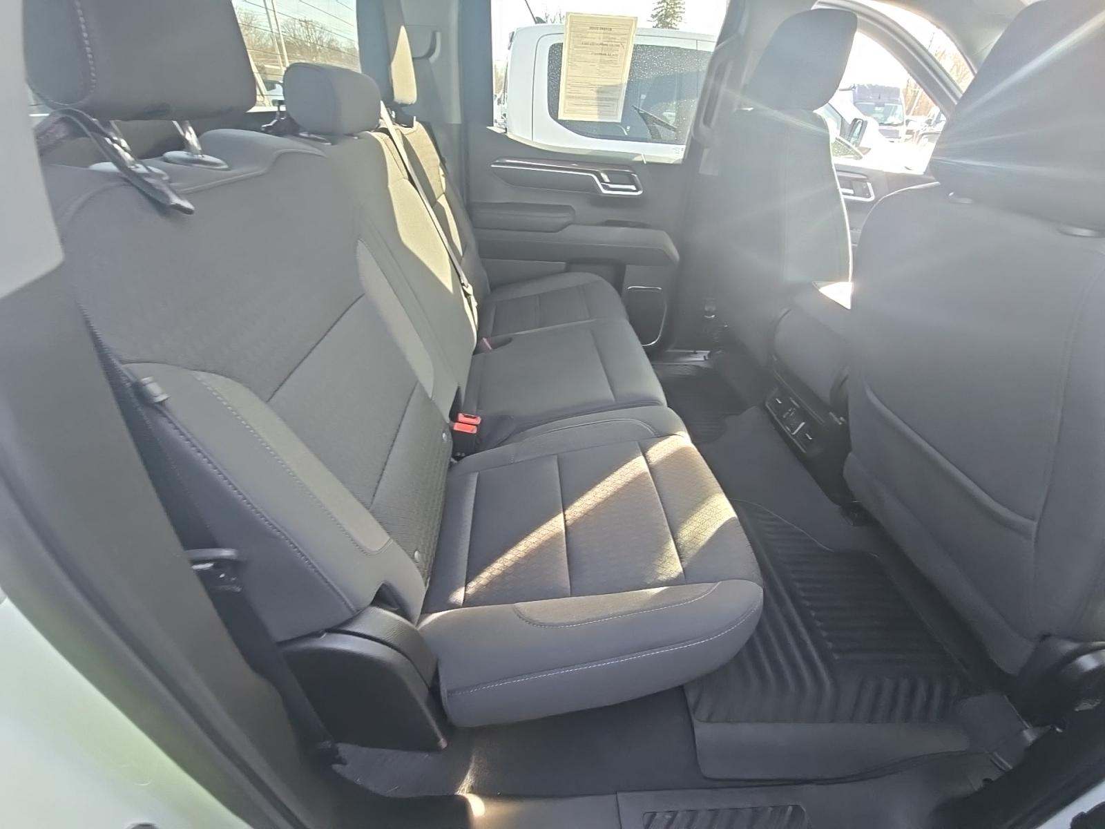 2022 Chevrolet Silverado 1500 LT AWD