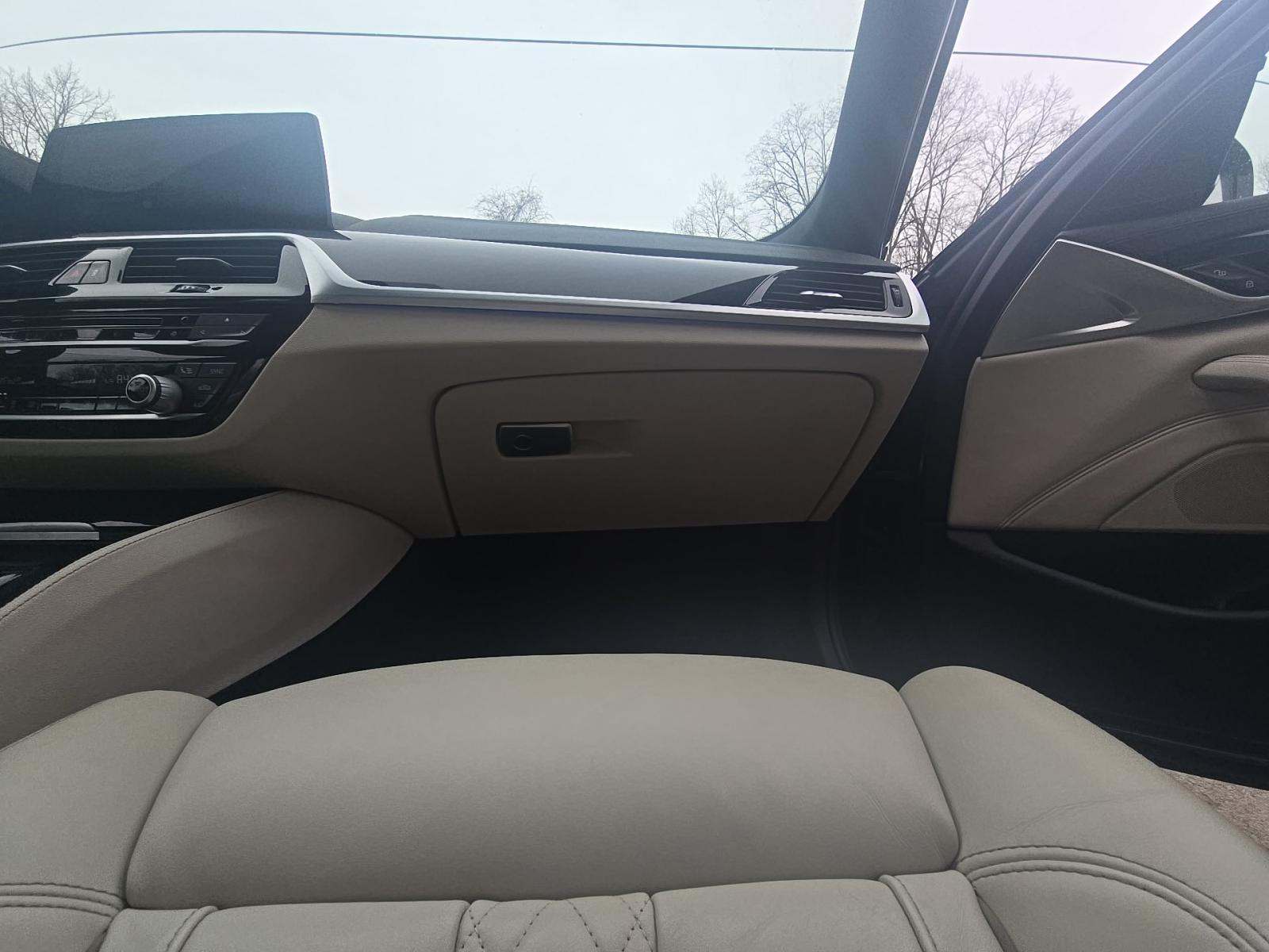 2017 BMW 5 Series 540i xDrive AWD