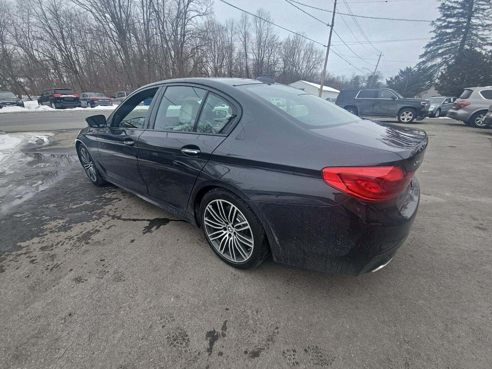 2017 BMW 5 Series 540i xDrive AWD