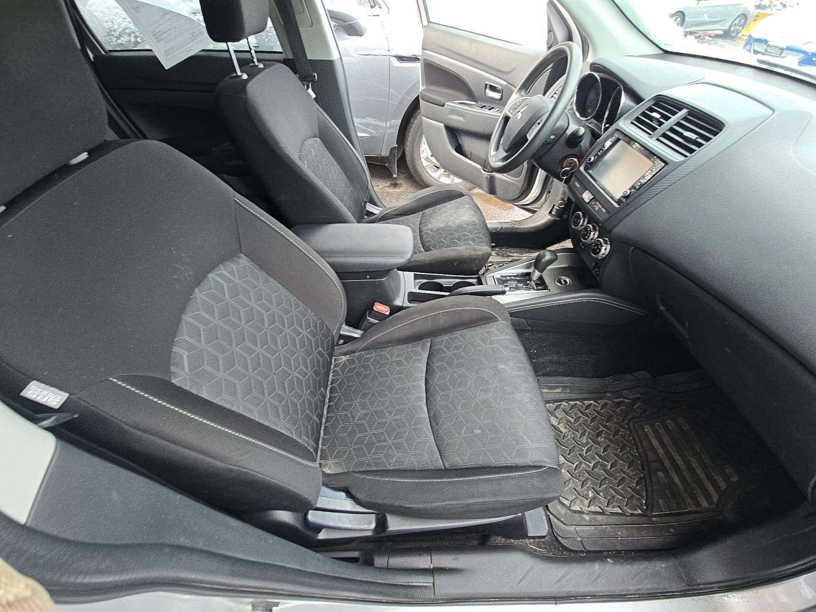 2020 Mitsubishi Outlander Sport SE AWD