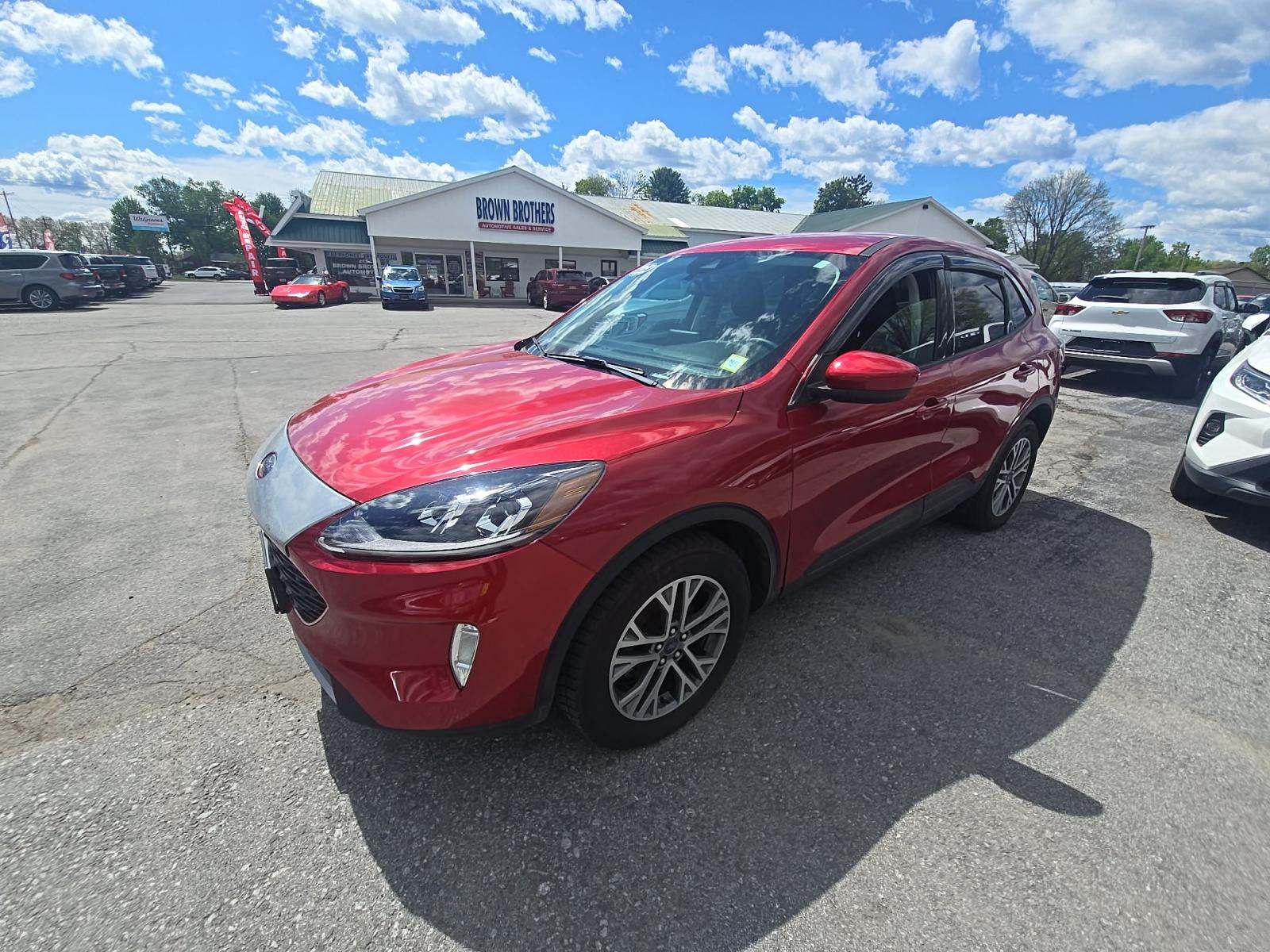 FORD ESCAPE - 1