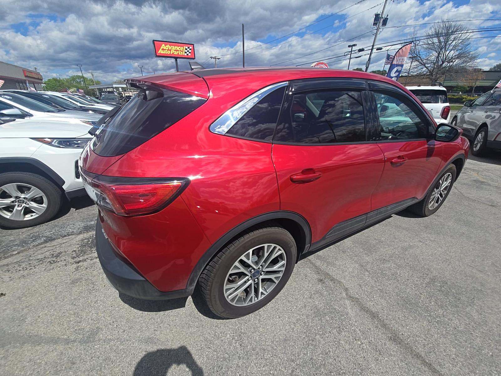 FORD ESCAPE - 3