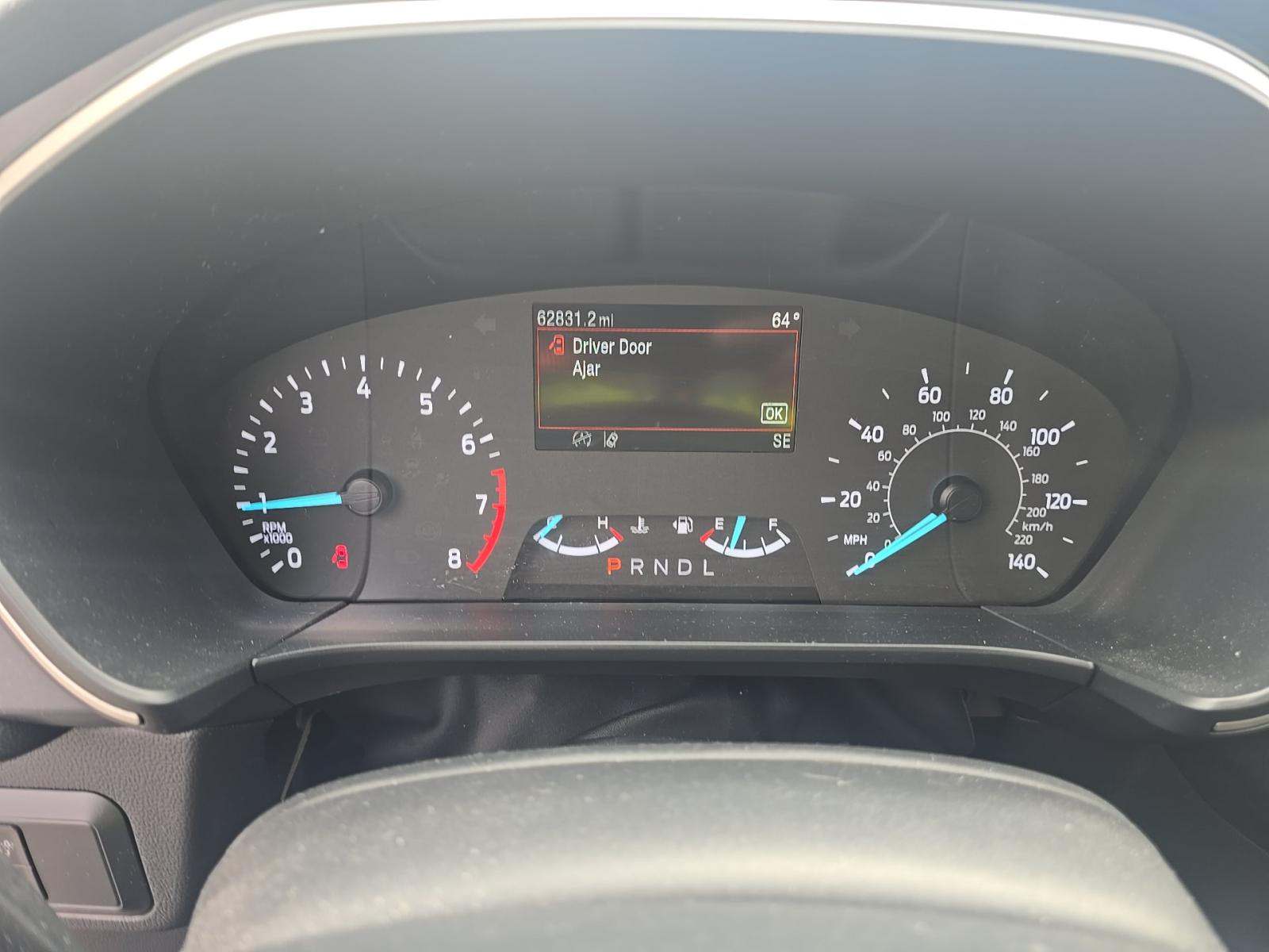 FORD ESCAPE - 9