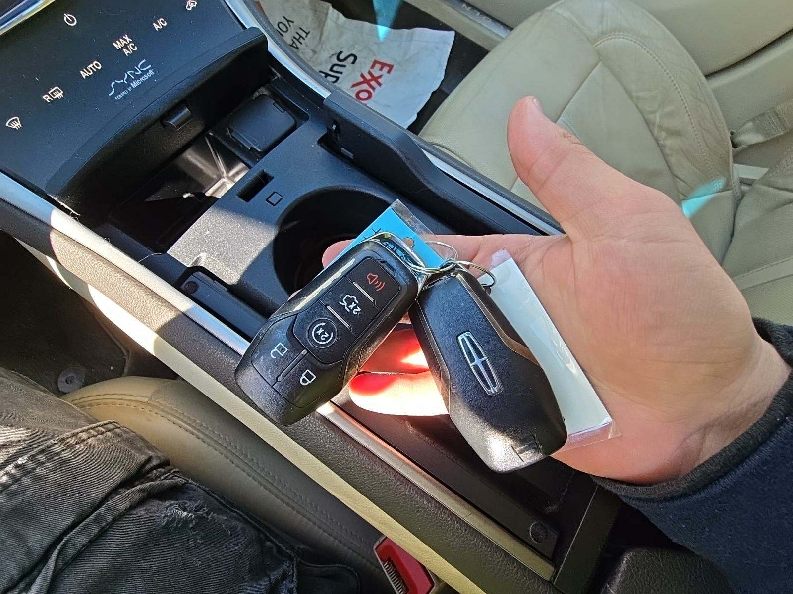 2014 Lincoln MKZ Hybrid FWD