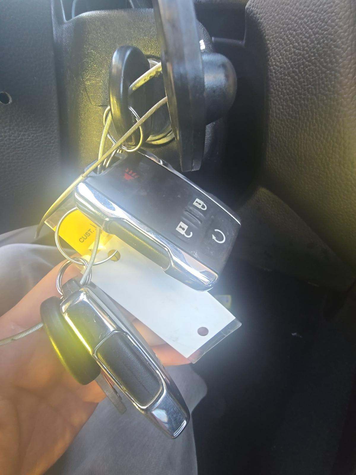 CHEVROLET SILVERADO - 8