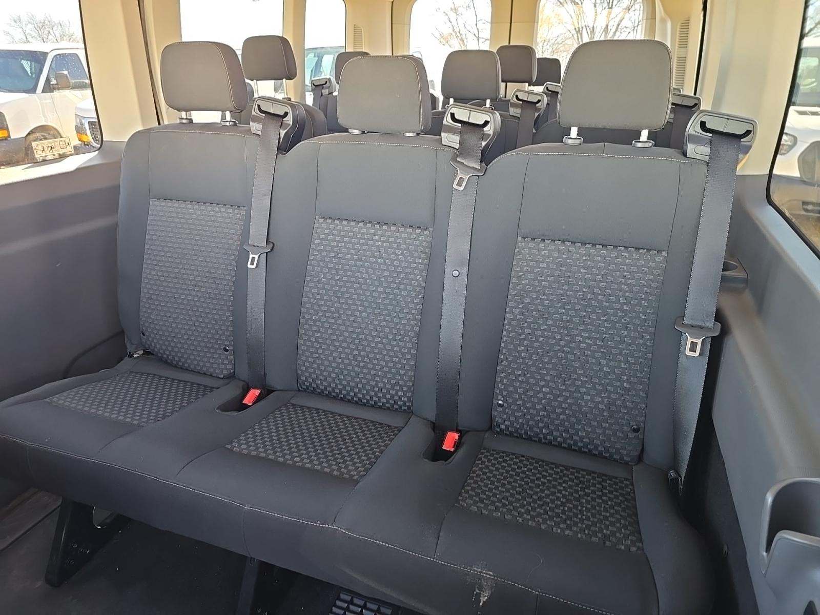 FORD TRANSIT 350 - 9