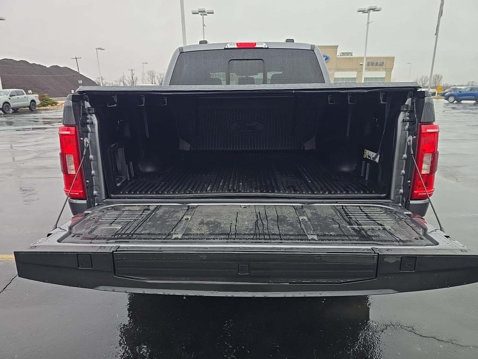 2022 Ford F-150 XLT AWD