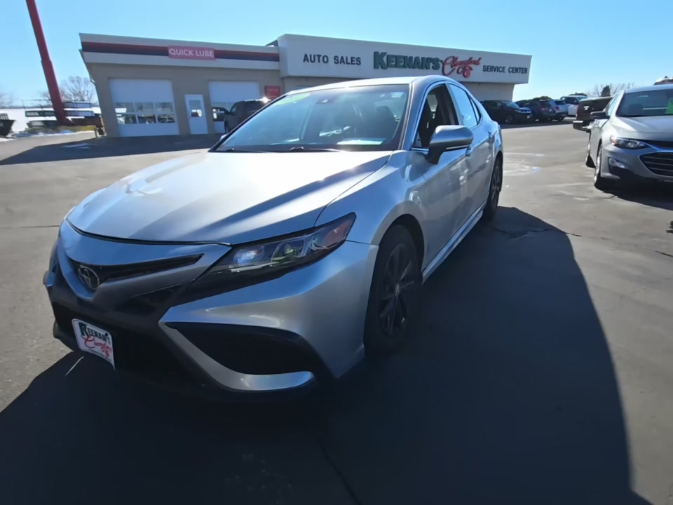 2021 Toyota Camry SE FWD