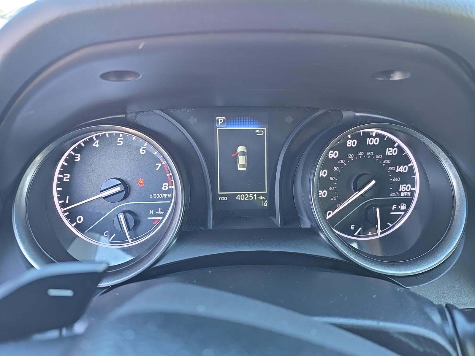 2021 Toyota Camry SE FWD