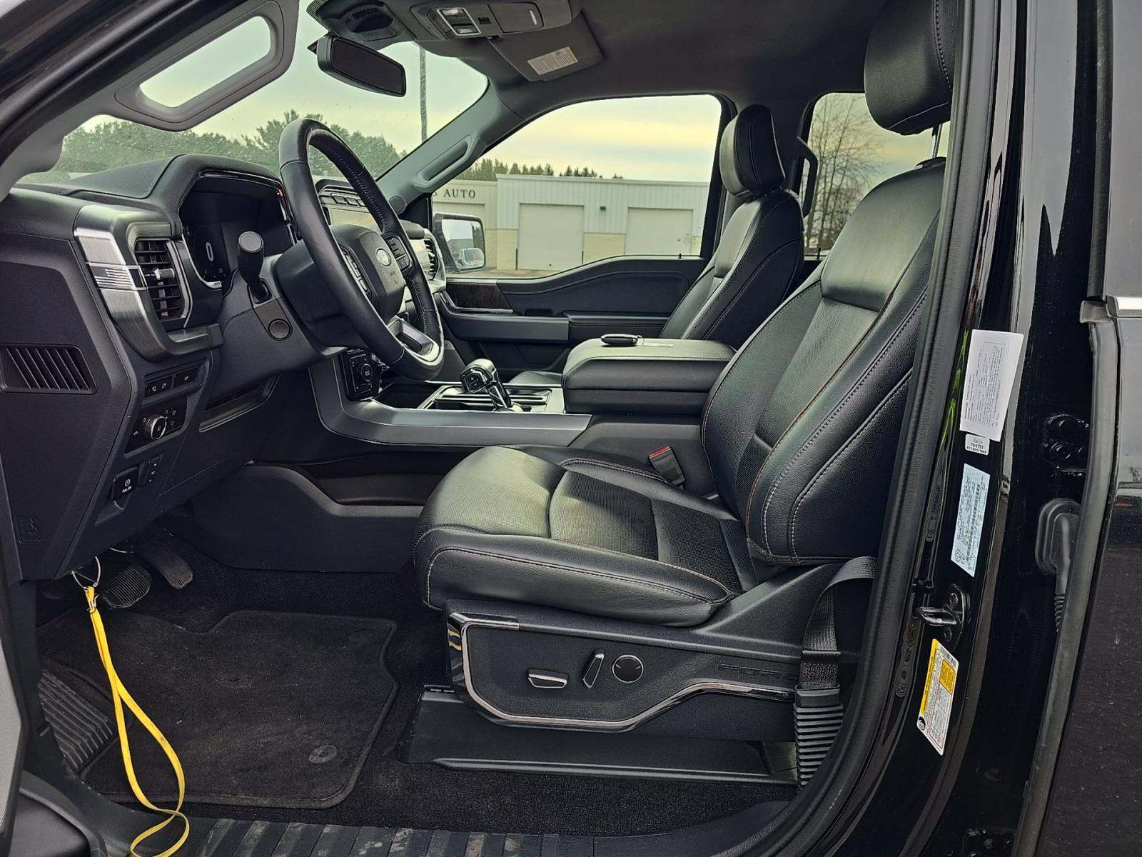 2023 Ford F-150 Lariat AWD