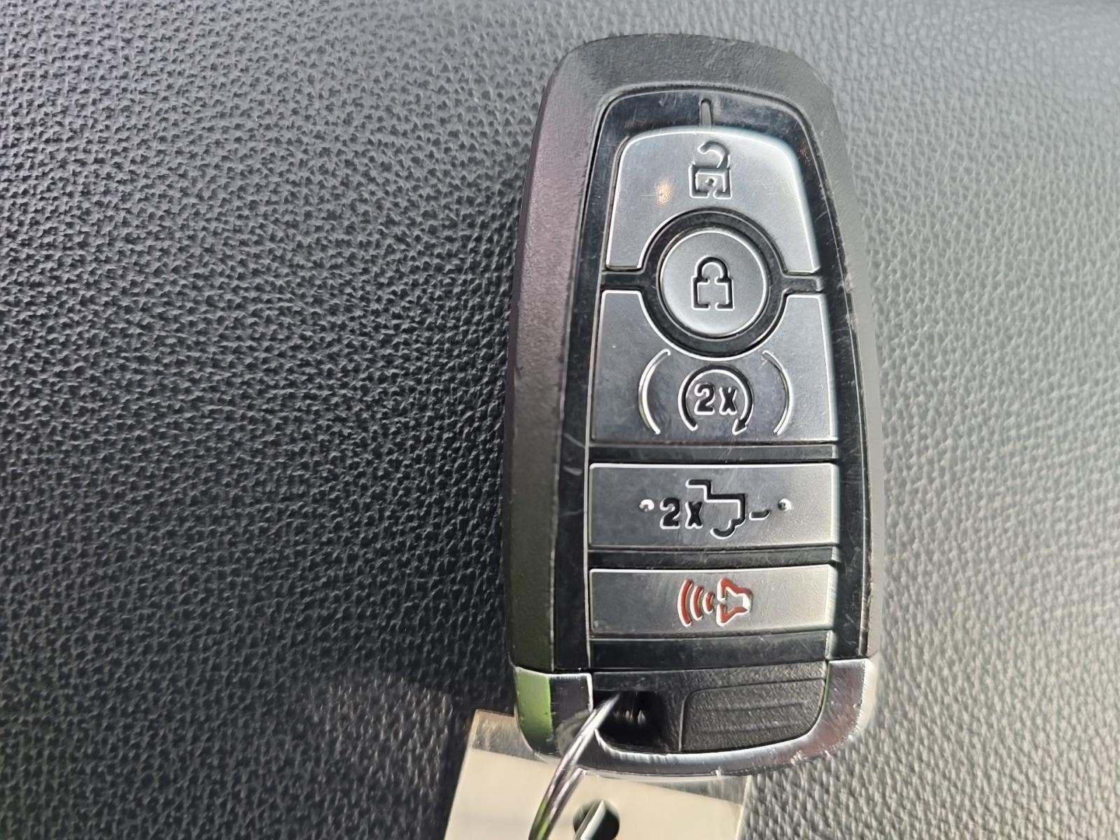 2023 Ford F-150 Lariat AWD