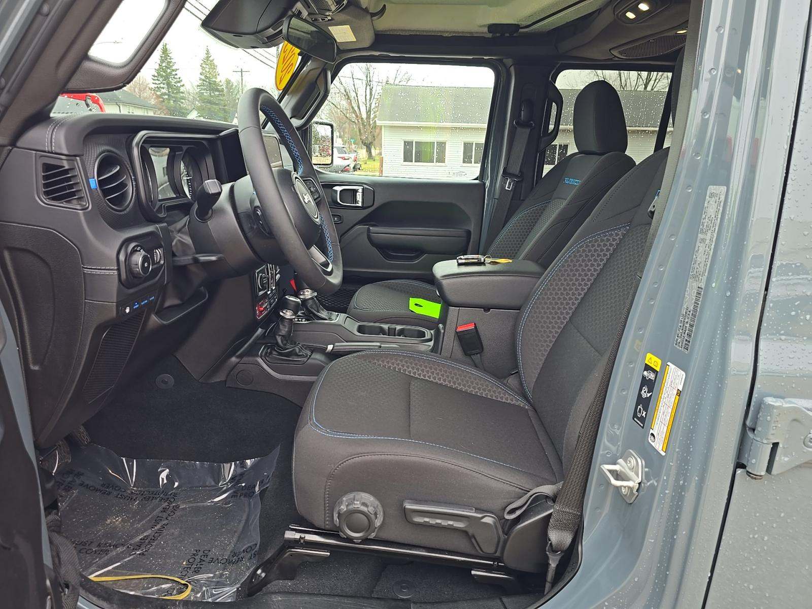 JEEP 4XE RUBICON - 2