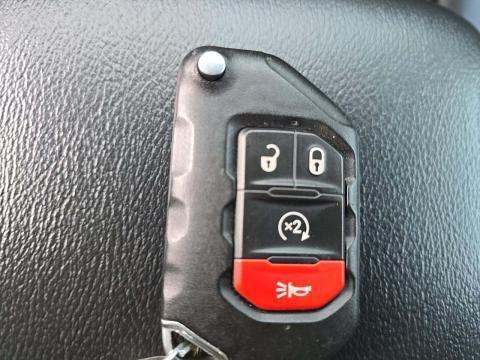 JEEP UNLIMITED SAHARA - 4