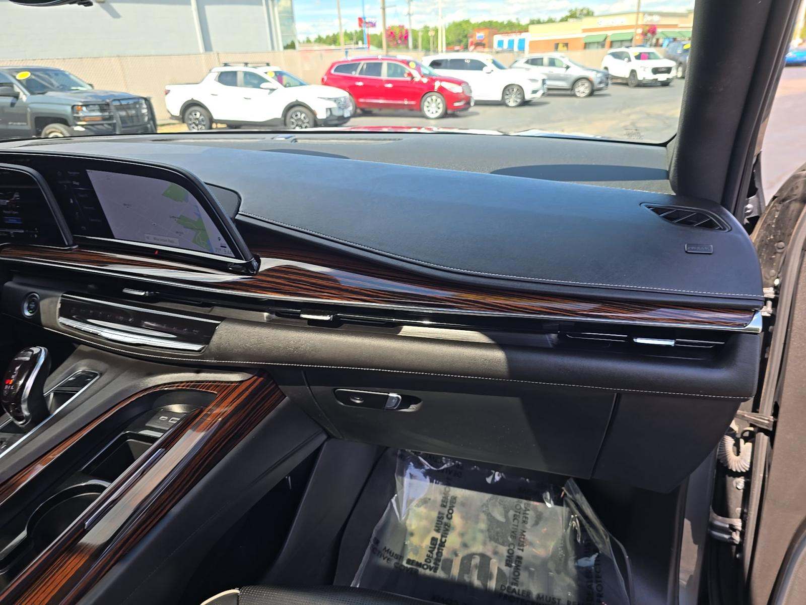 2022 Cadillac Escalade Premium Luxury AWD