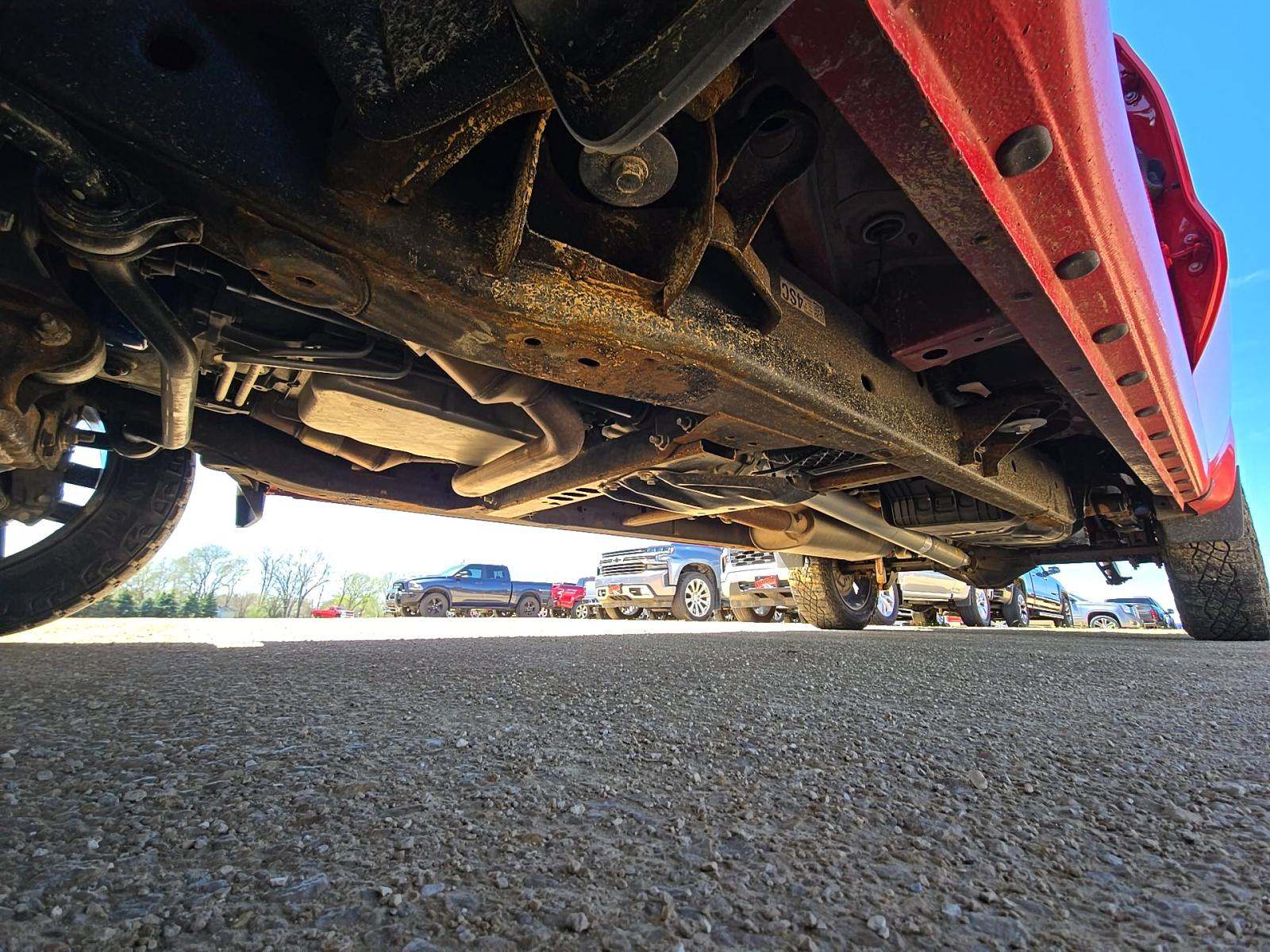 CHEVROLET SILVERADO - 3