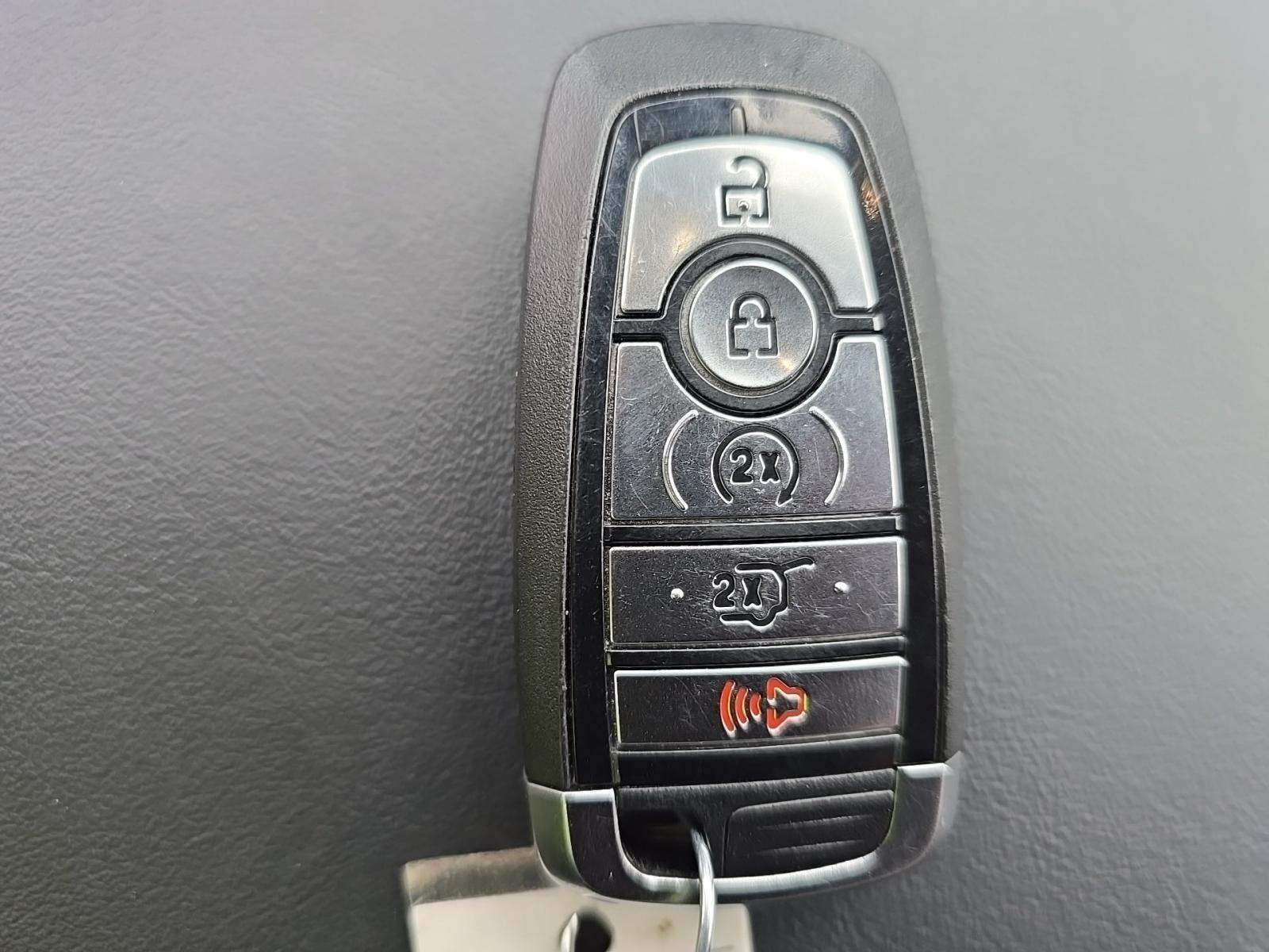 2025 Ford Explorer ST-Line AWD