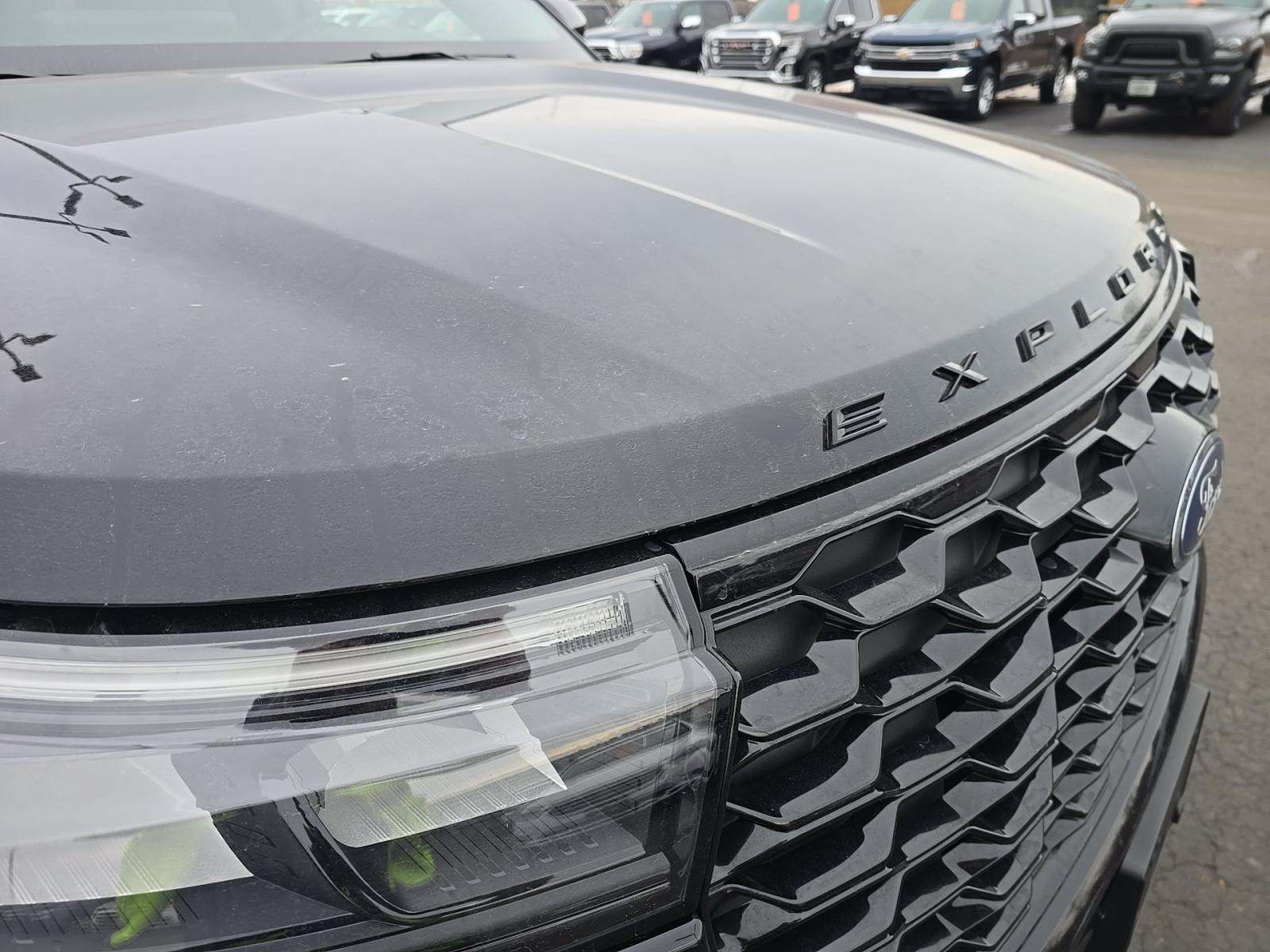 2025 Ford Explorer ST-Line AWD