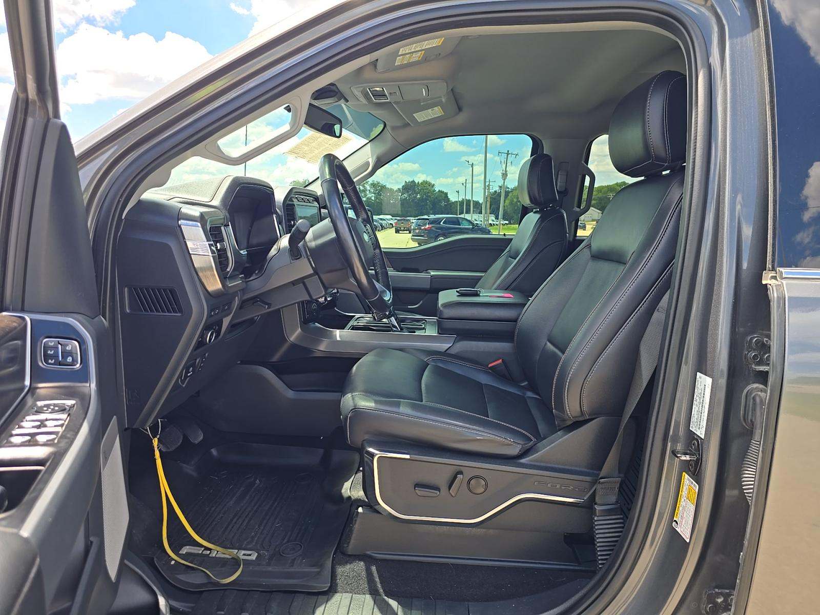 2023 Ford F-150 Lariat AWD