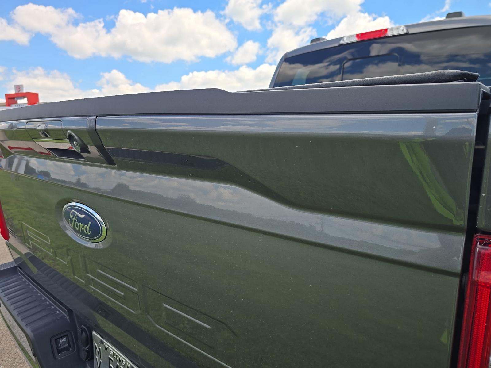 2023 Ford F-150 Lariat AWD