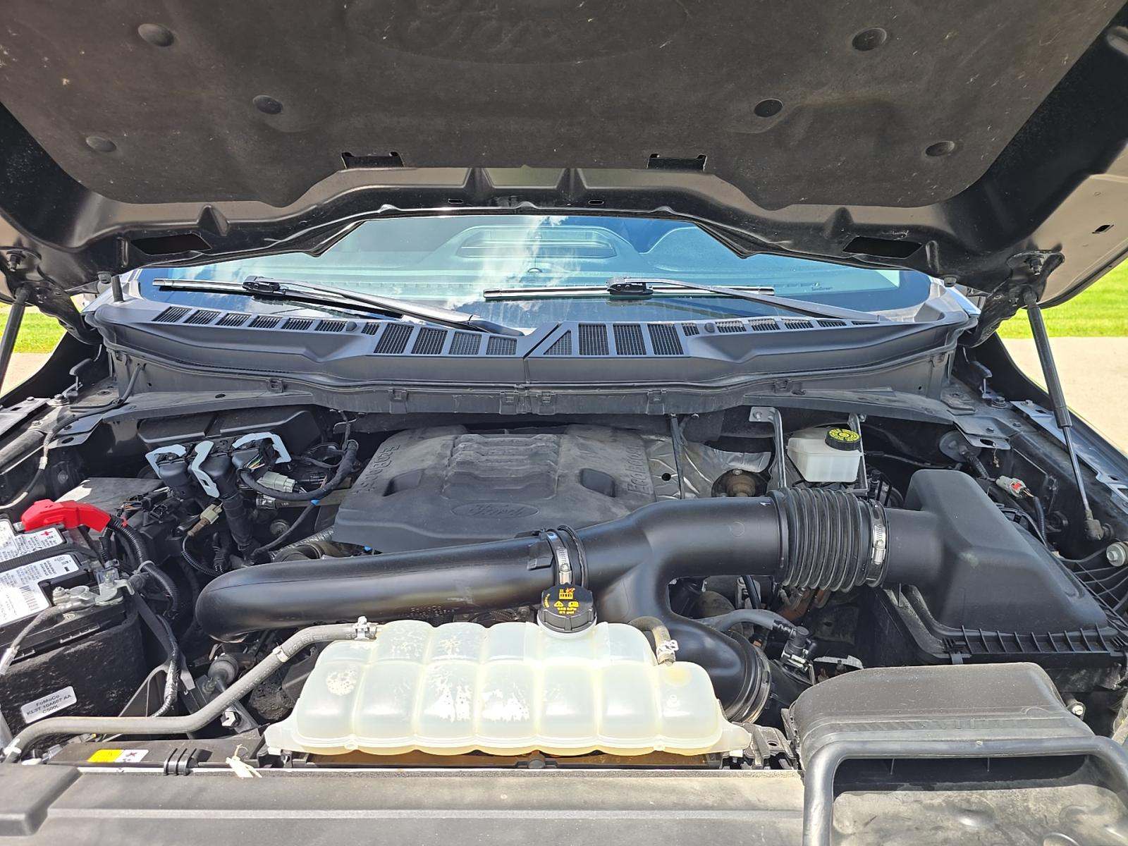 2023 Ford F-150 Lariat AWD