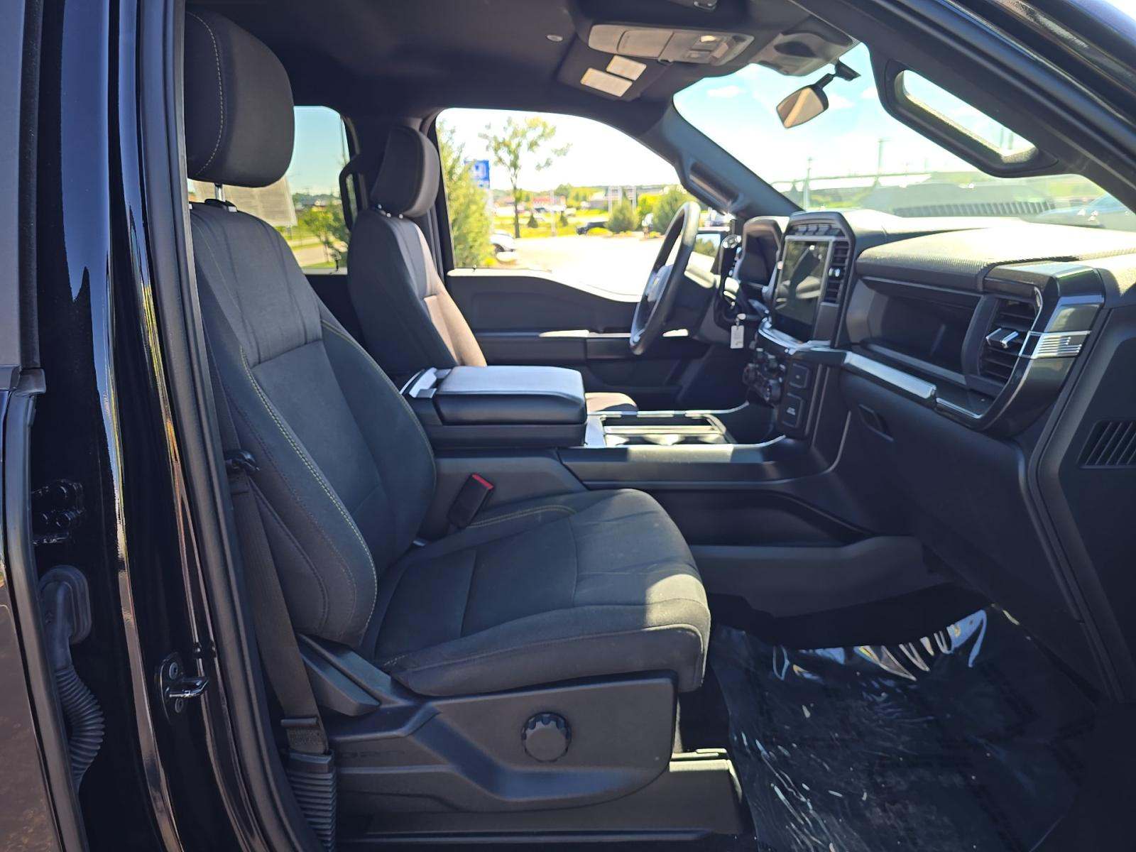 2024 Ford F-150 STX AWD