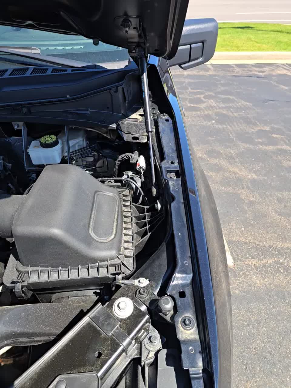 2024 Ford F-150 STX AWD