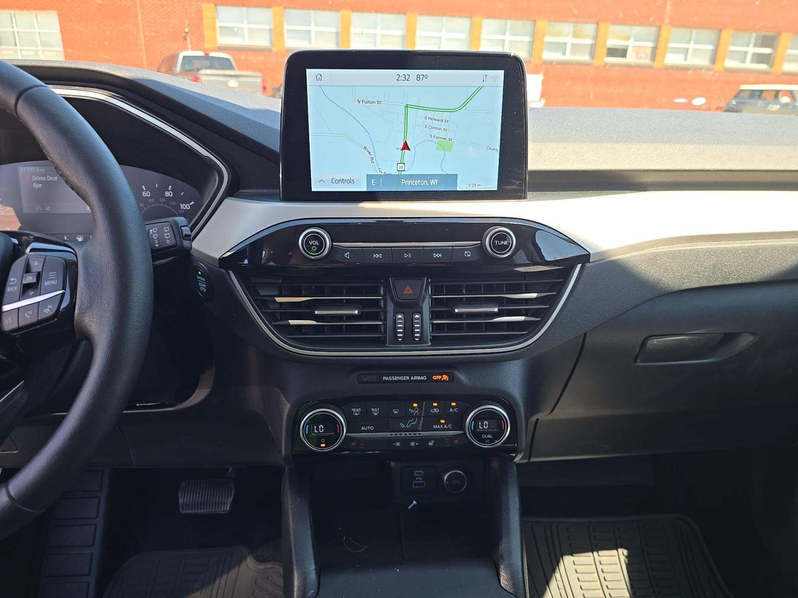 FORD ESCAPE - 10