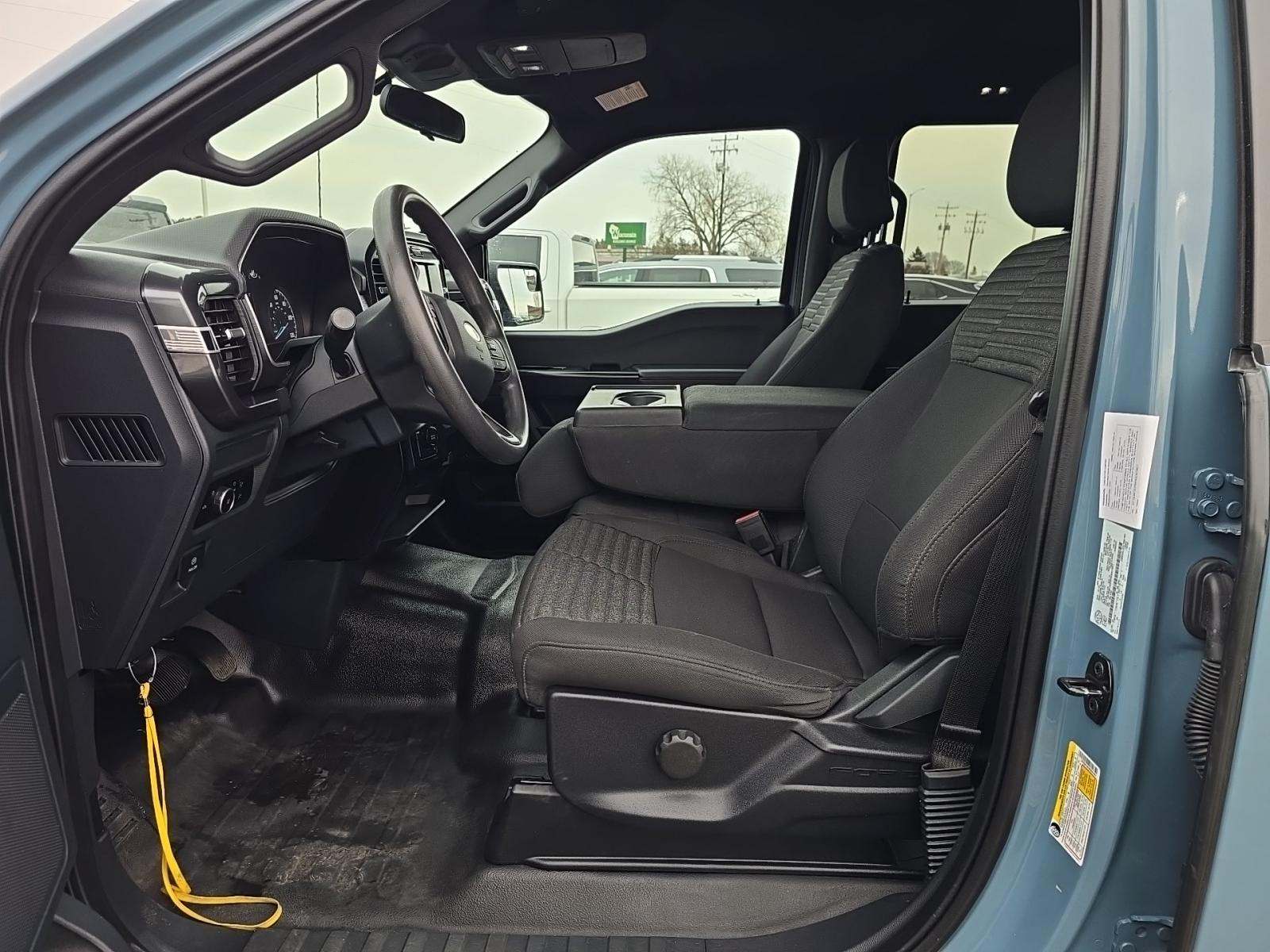 2023 Ford F-150 XL AWD