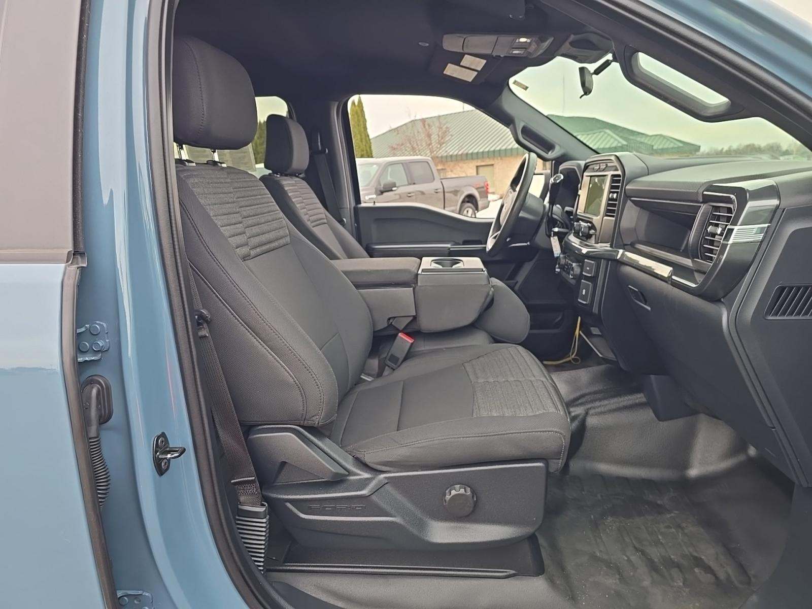 2023 Ford F-150 XL AWD